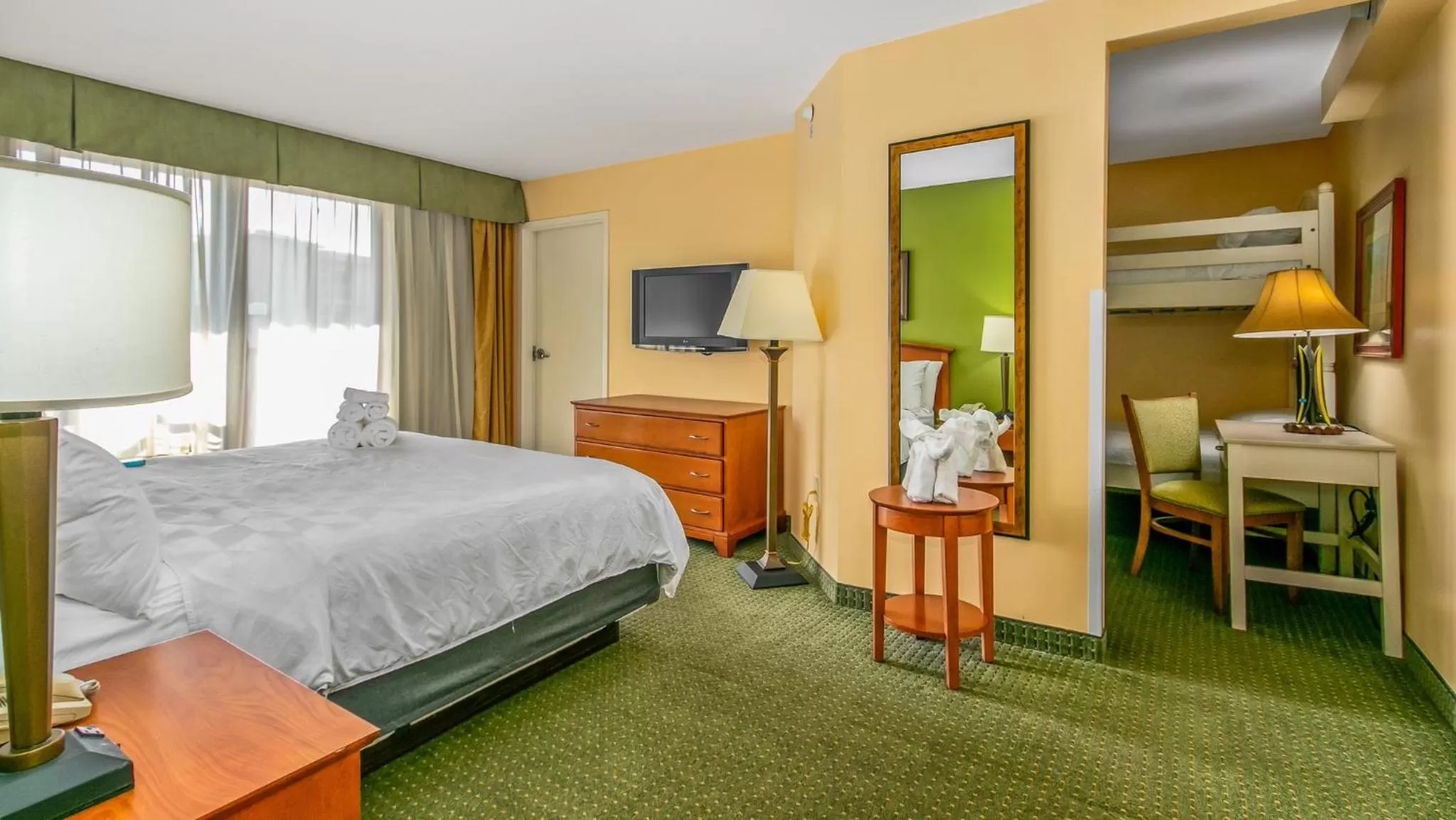 Photo of the whole room, Bed in Holiday Inn & Suites Clearwater Beach by IHG