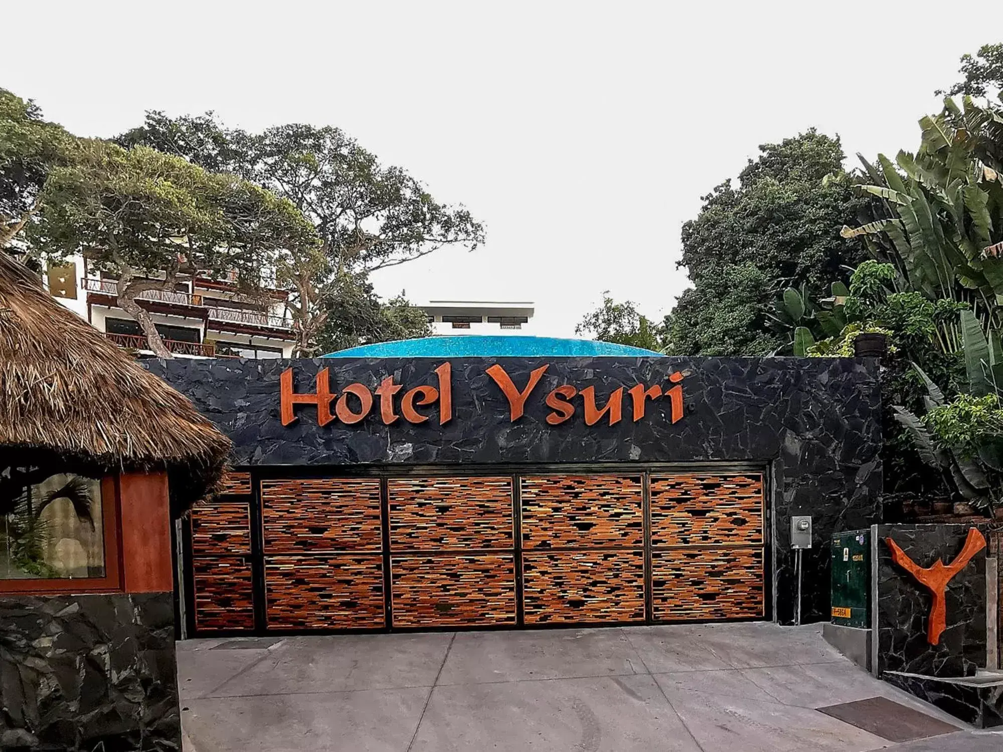 Facade/entrance in Hotel Ysuri Sayulita