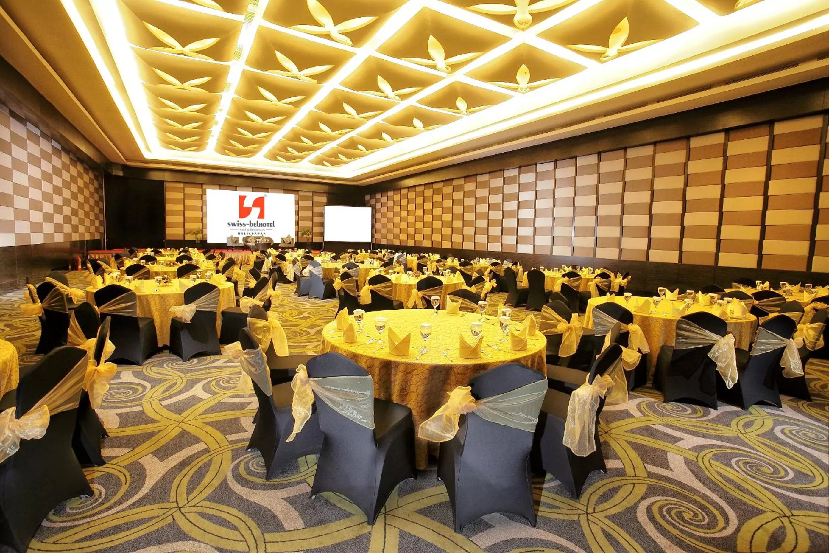 Meeting/conference room in Swiss-Belhotel Balikpapan