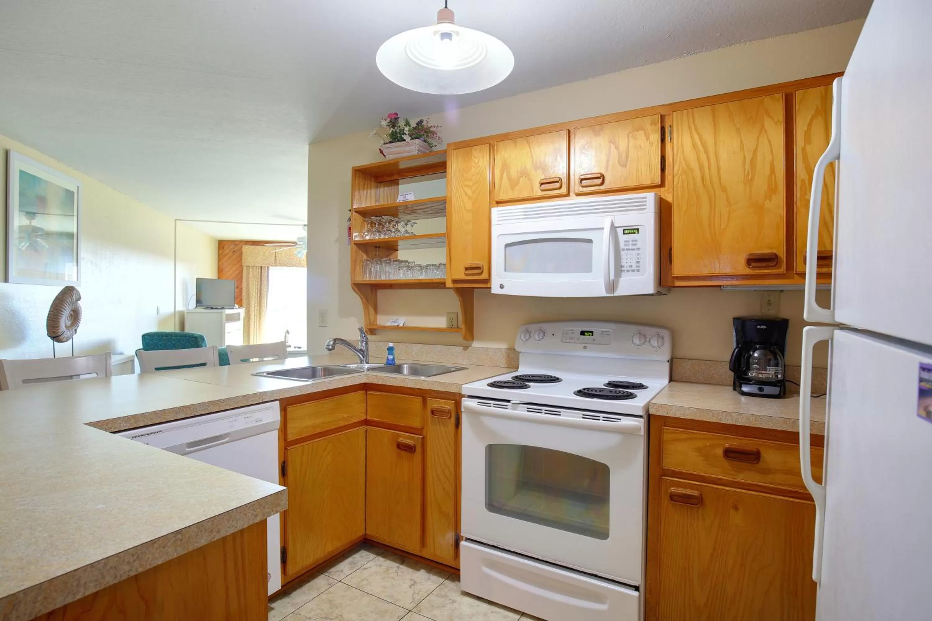 Kitchen or kitchenette in Ocean Pines Resort