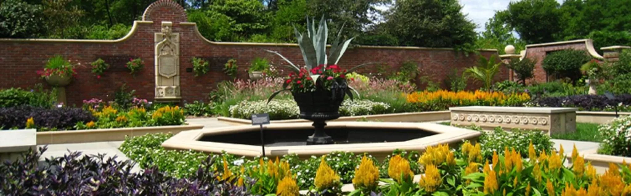 Area and facilities in Holiday Inn Omaha Downtown - Waterpark by IHG