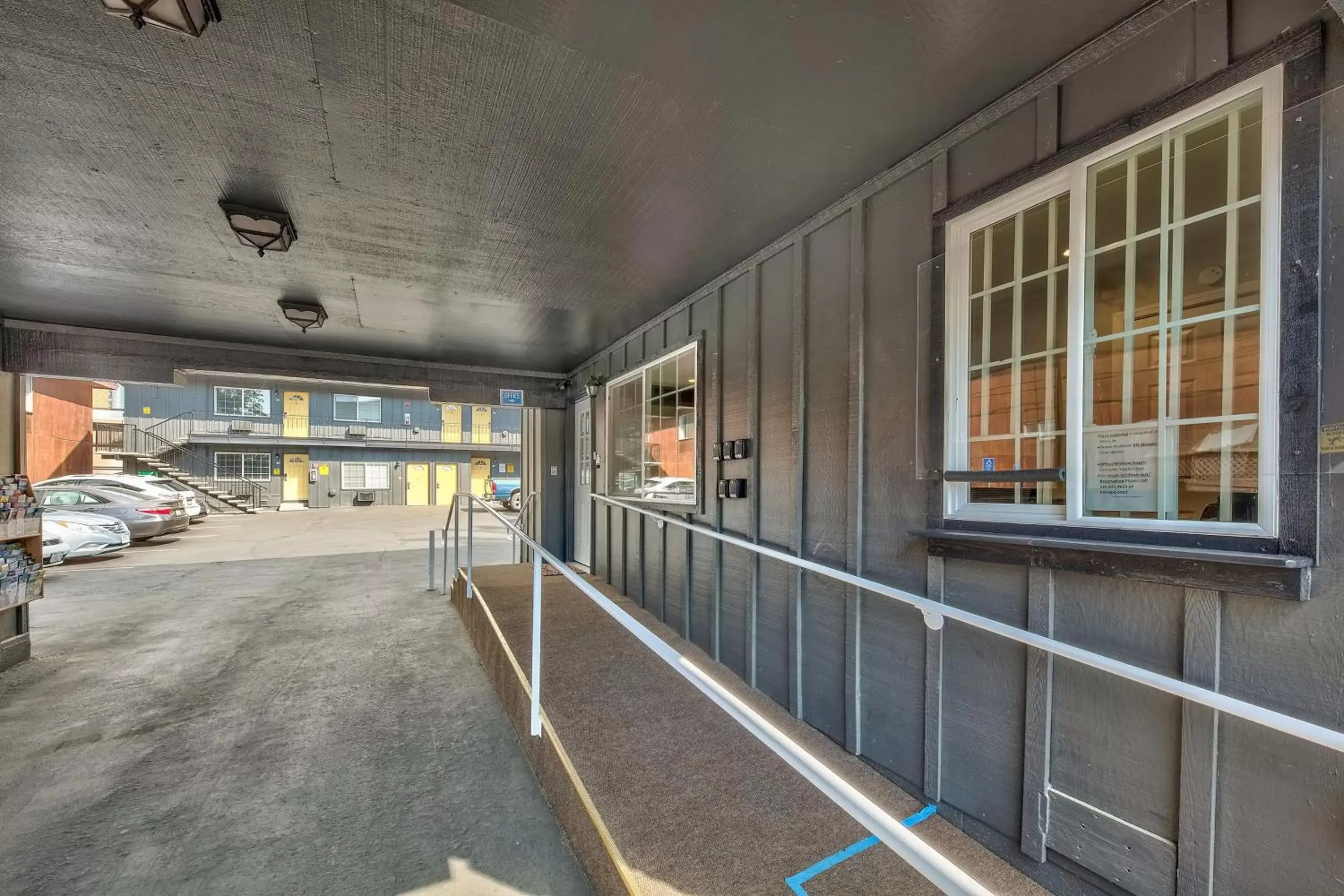 Property building in Lake Ridge South Lake Tahoe Property building in Lake Ridge South Lake Tahoe