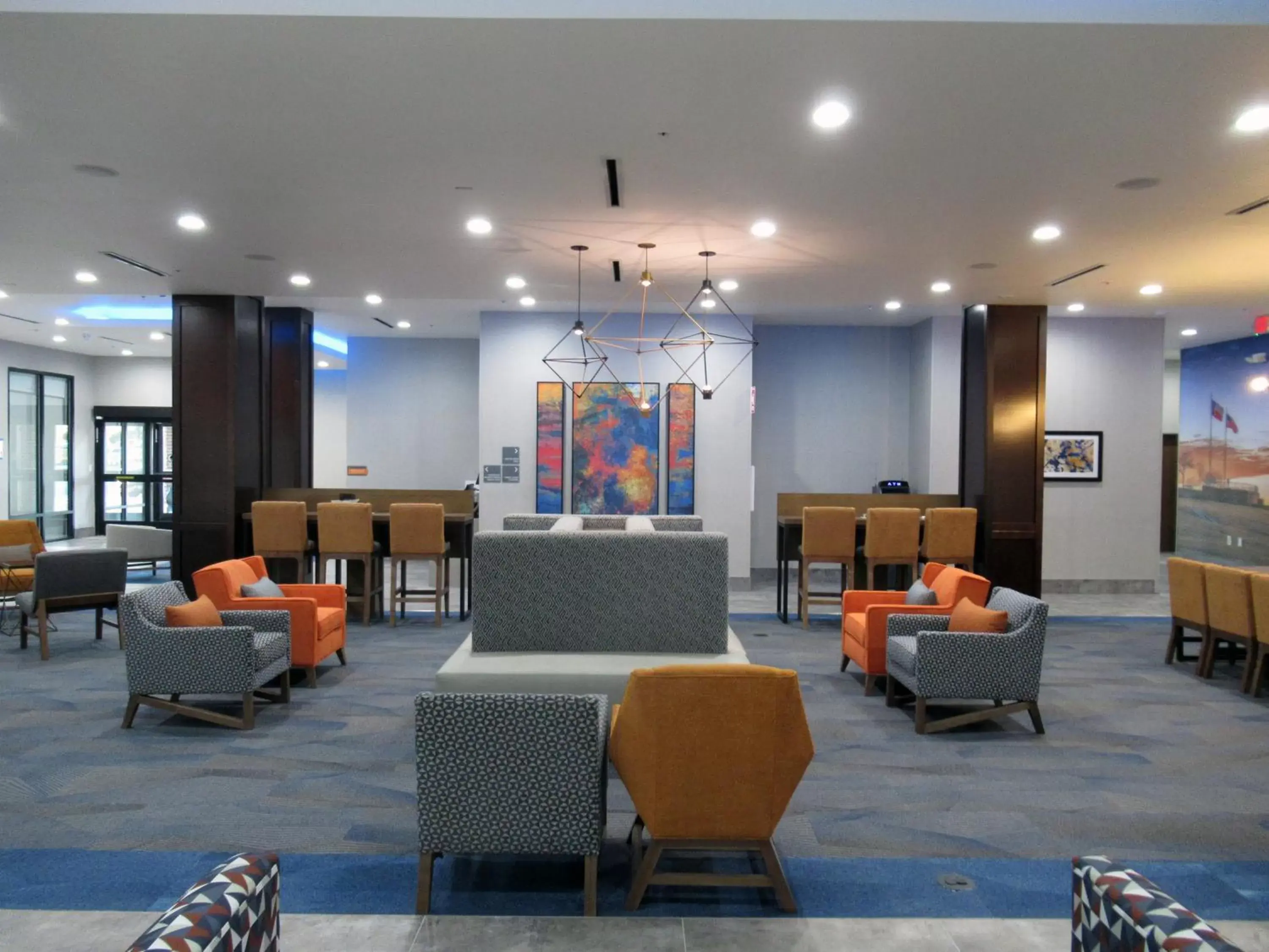 Lobby or reception, Restaurant/Places to Eat in La Quinta Inn & Suites by Wyndham Frisco