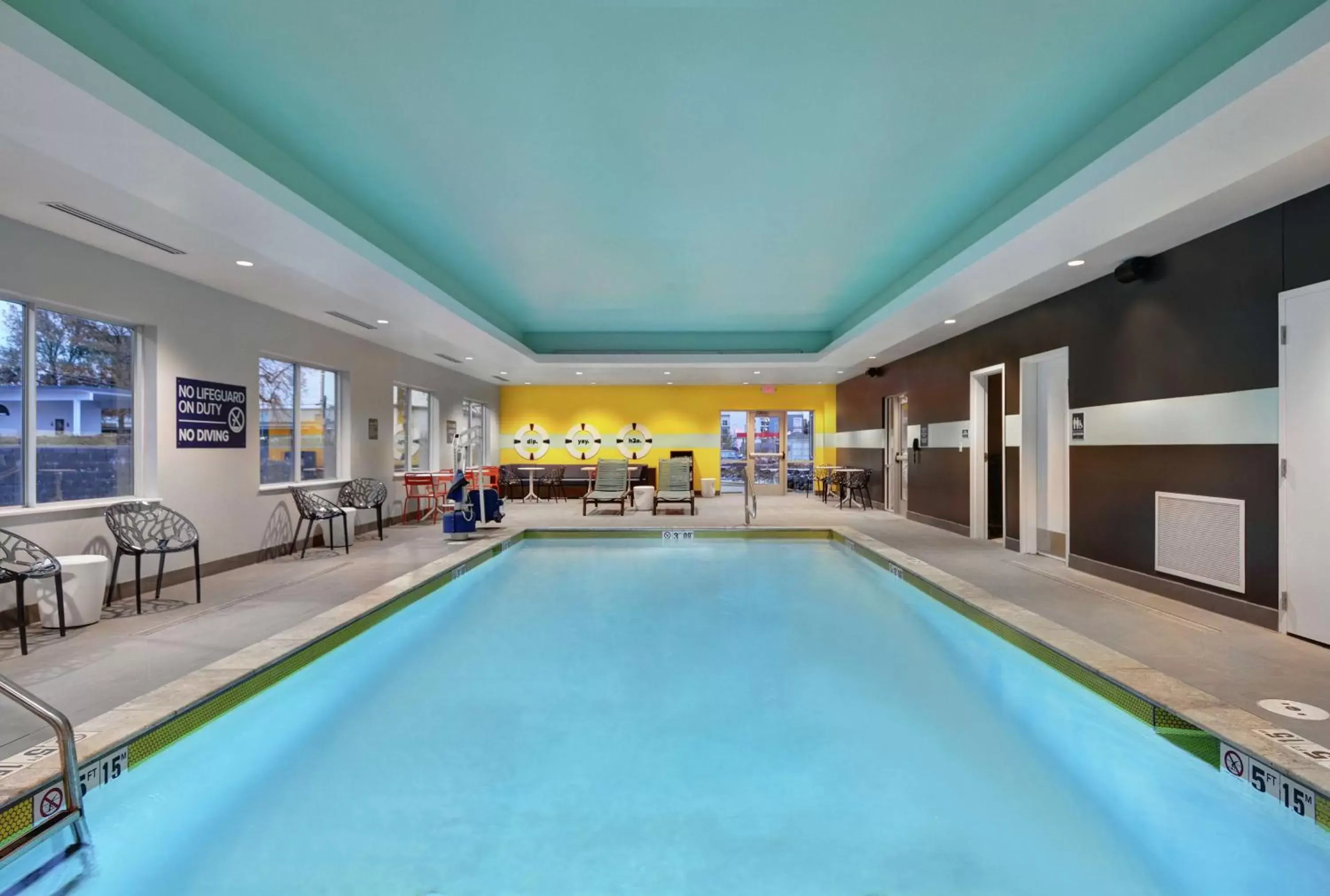 Pool view in Tru By Hilton Springfield Downtown Pool view in Tru By Hilton Springfield Downtown