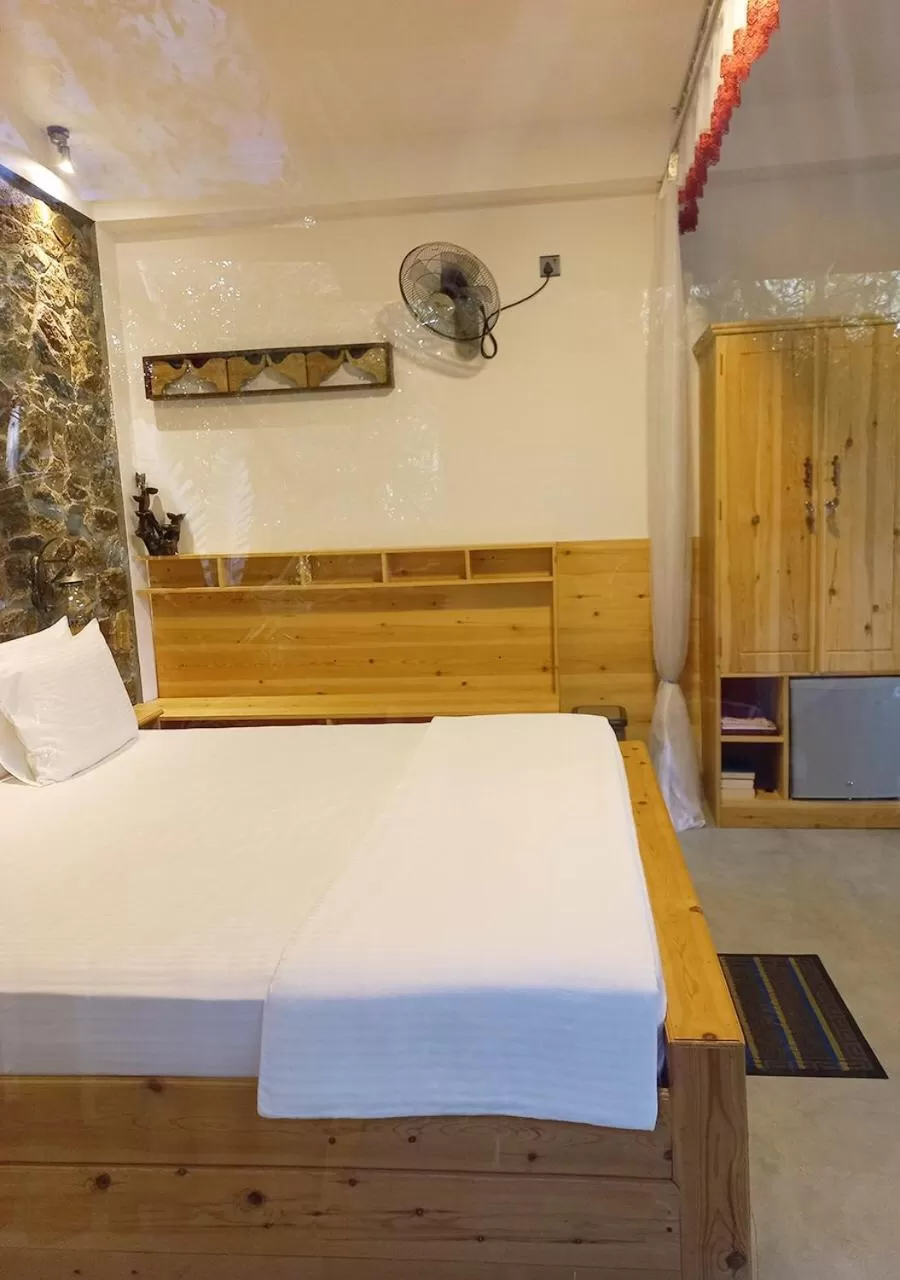 Bed in The Symbol of Ella