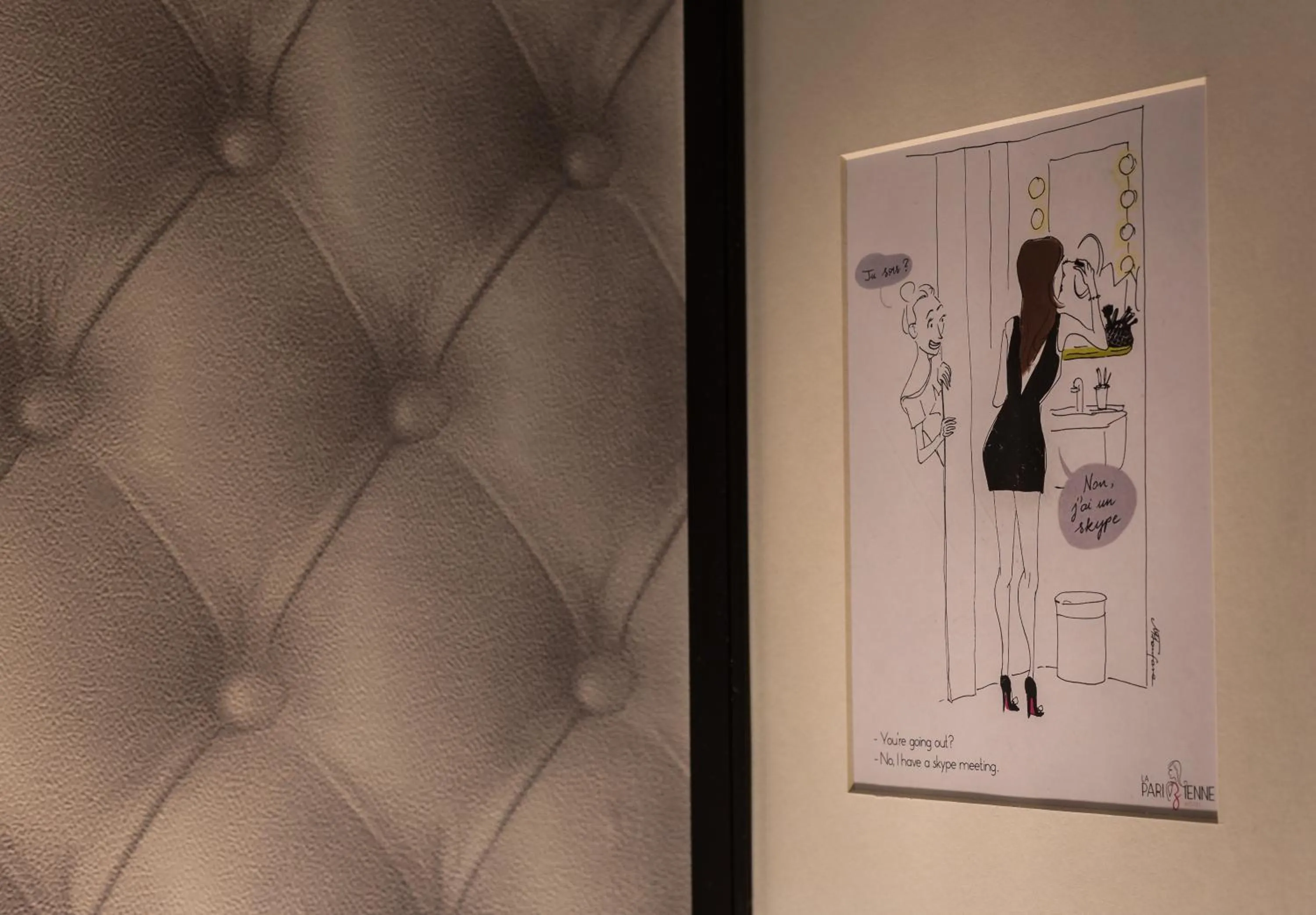 Decorative detail in Hôtel La Parizienne - Proche Montparnasse