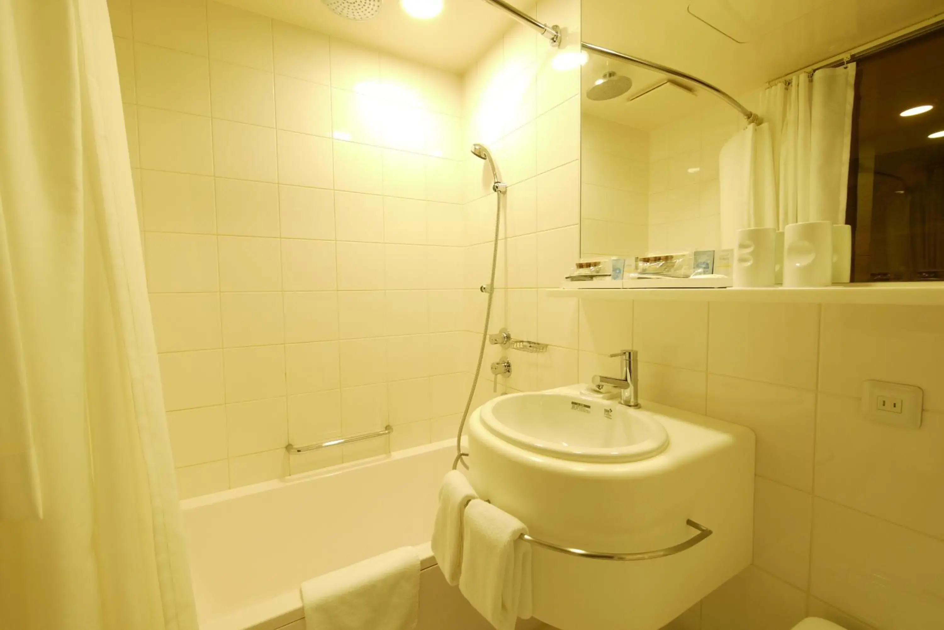 Bathroom in Shibuya Granbell Hotel