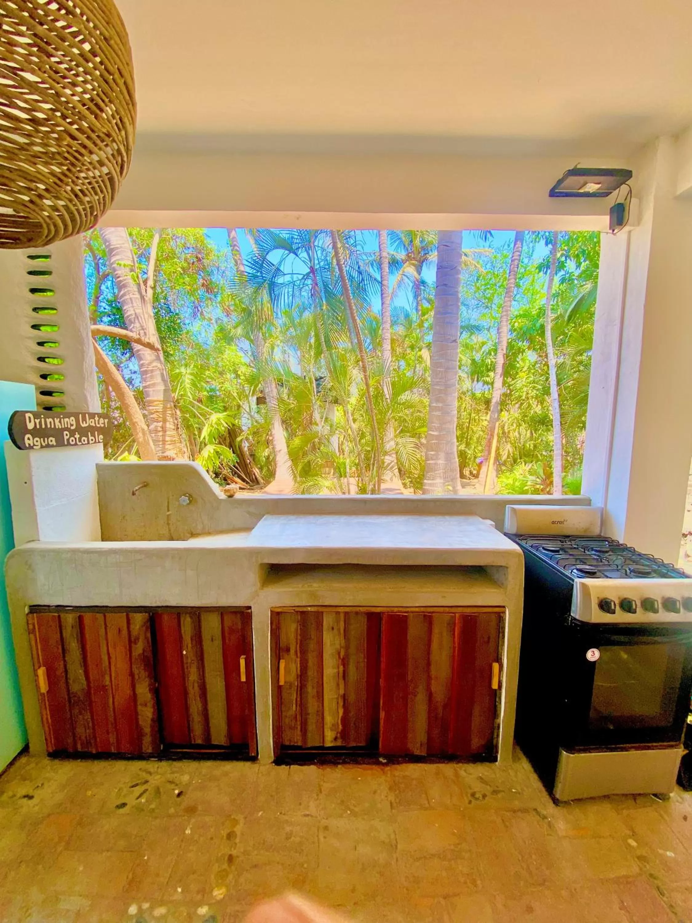 Dining area in El Eden Escondido