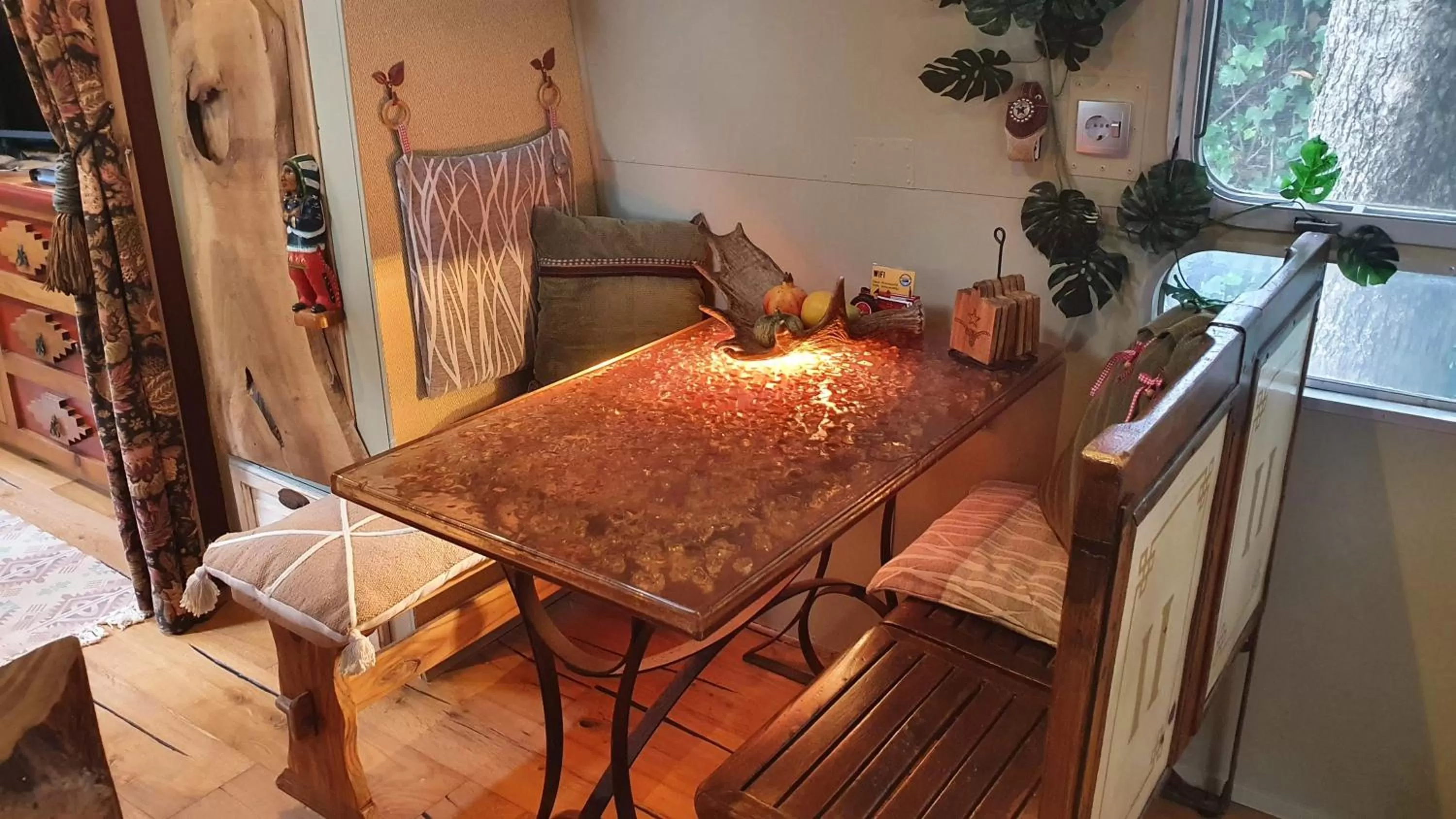 Dining area in AirstreamNB