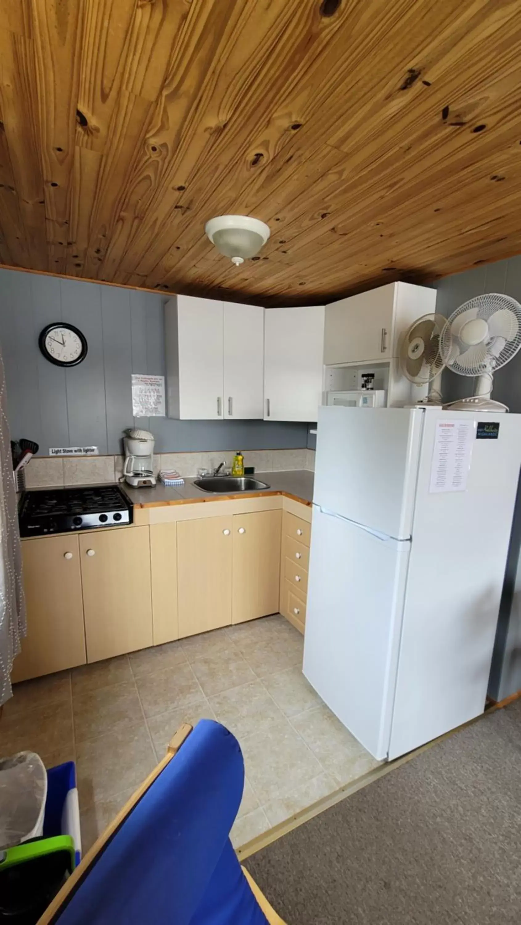 kitchen, Kitchen/Kitchenette in Parkway Cottage Resort and Trading Post