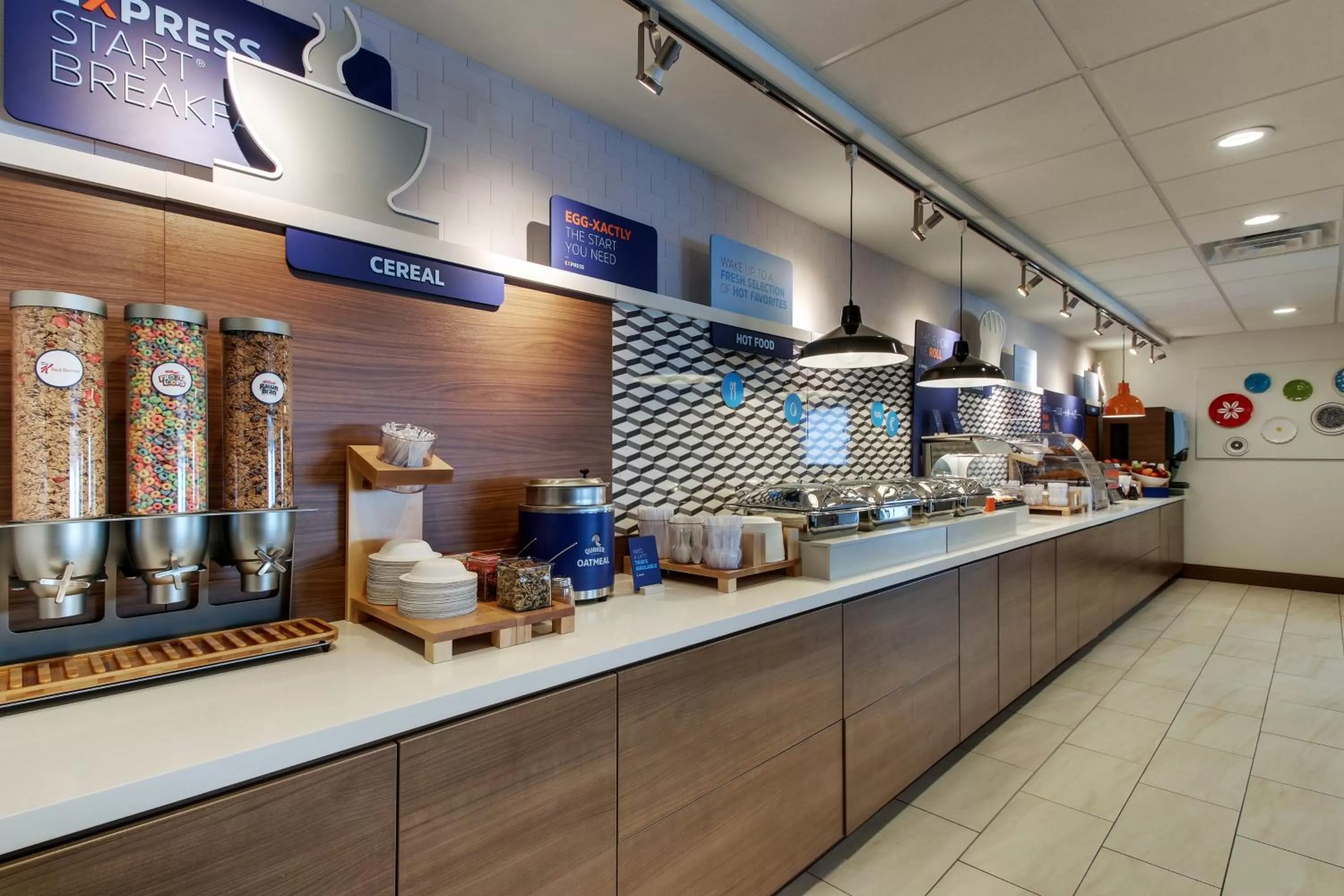 Breakfast in Holiday Inn Express & Suites Ithaca by IHG