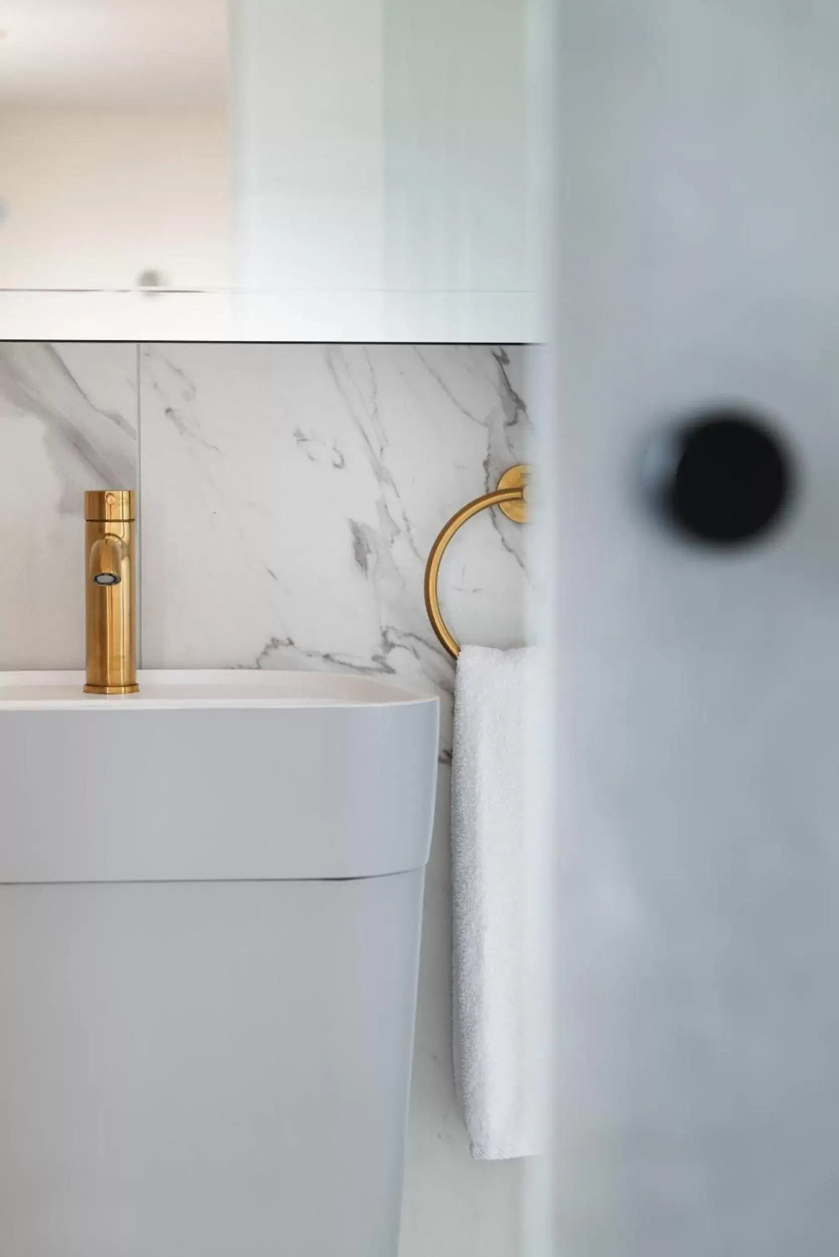 Bathroom in Hébé Hotel