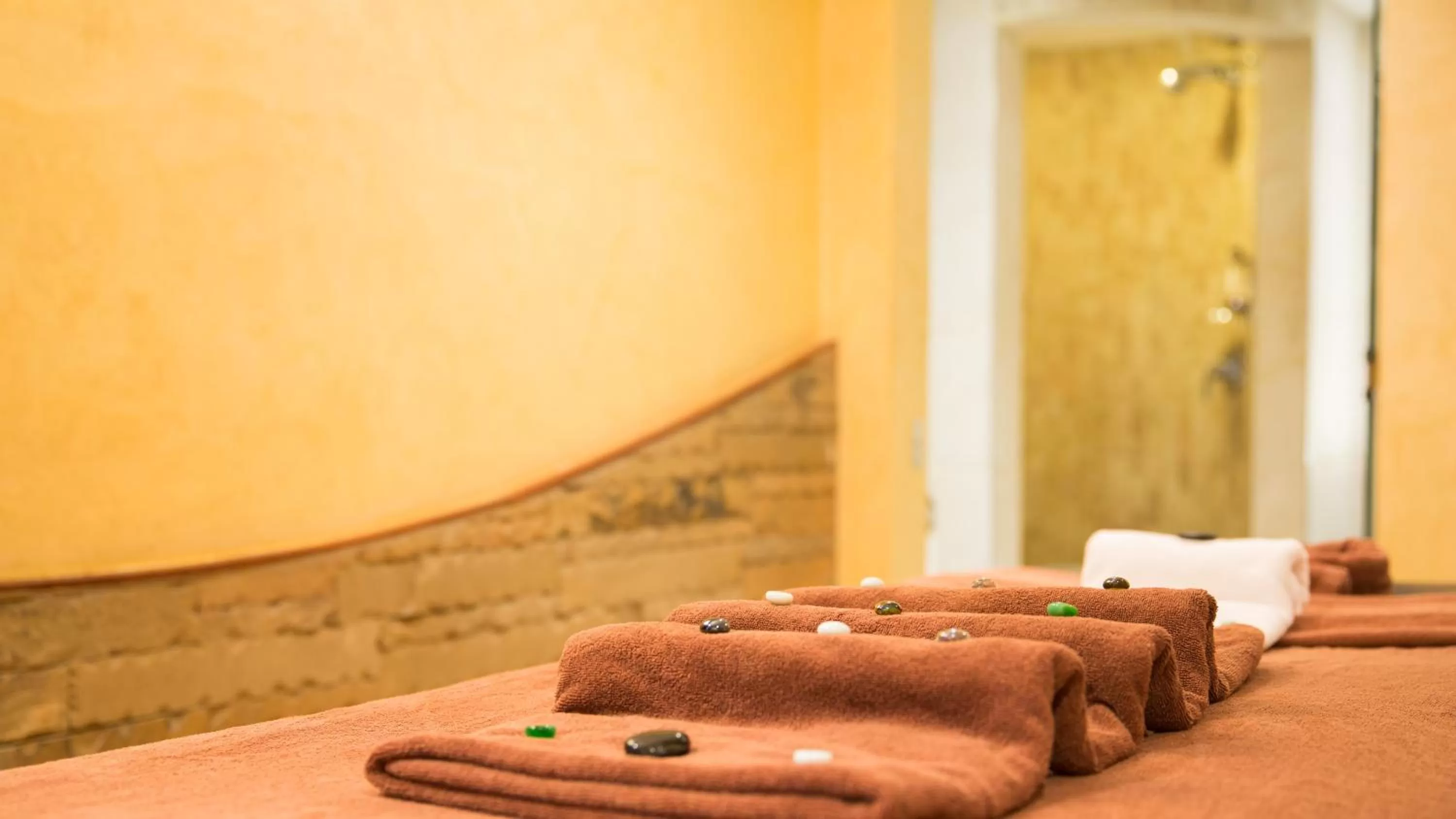 Massage in Ole Sereni