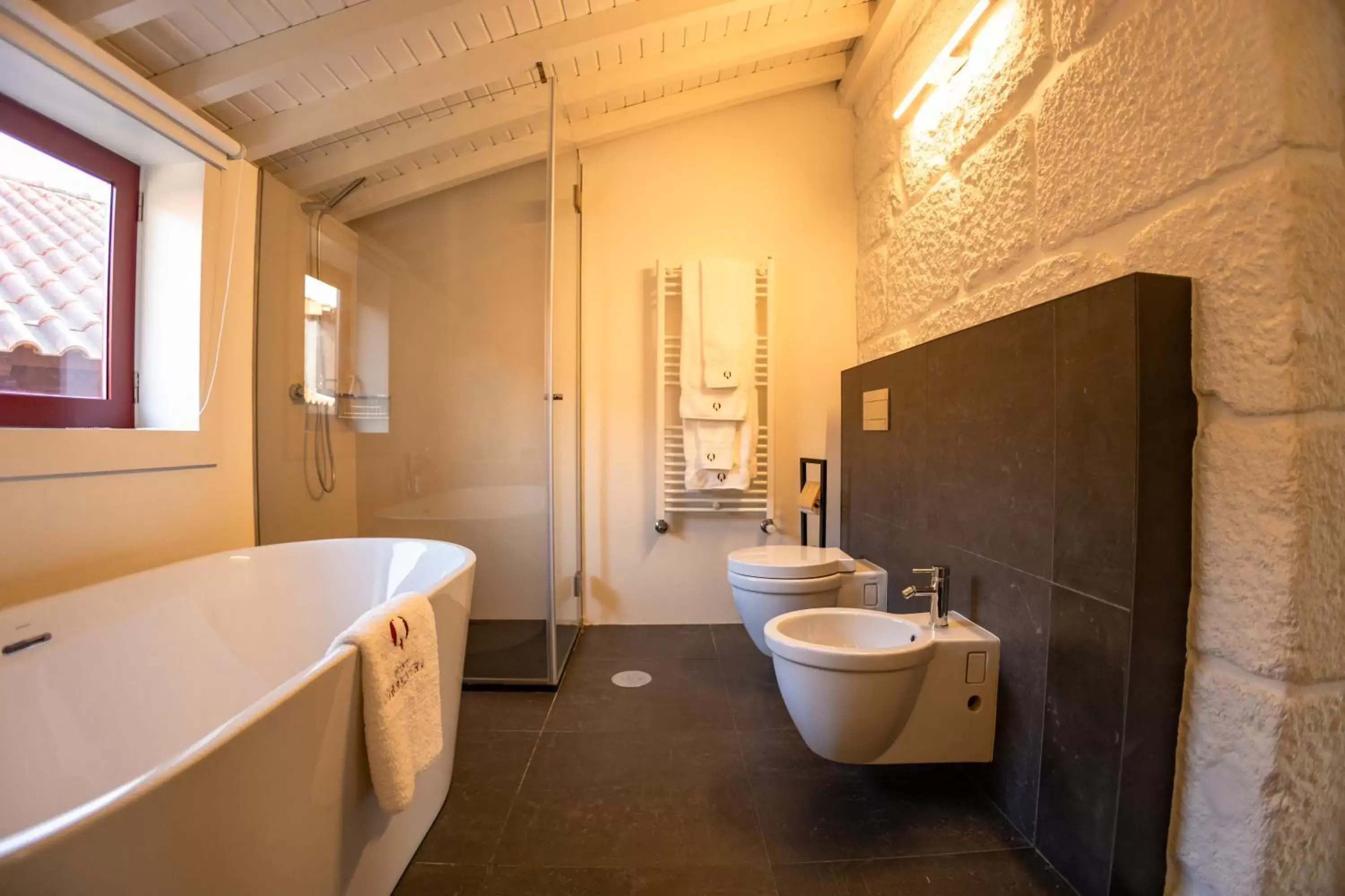 Bathroom in Quinta da Corredoura, Hotel Rural