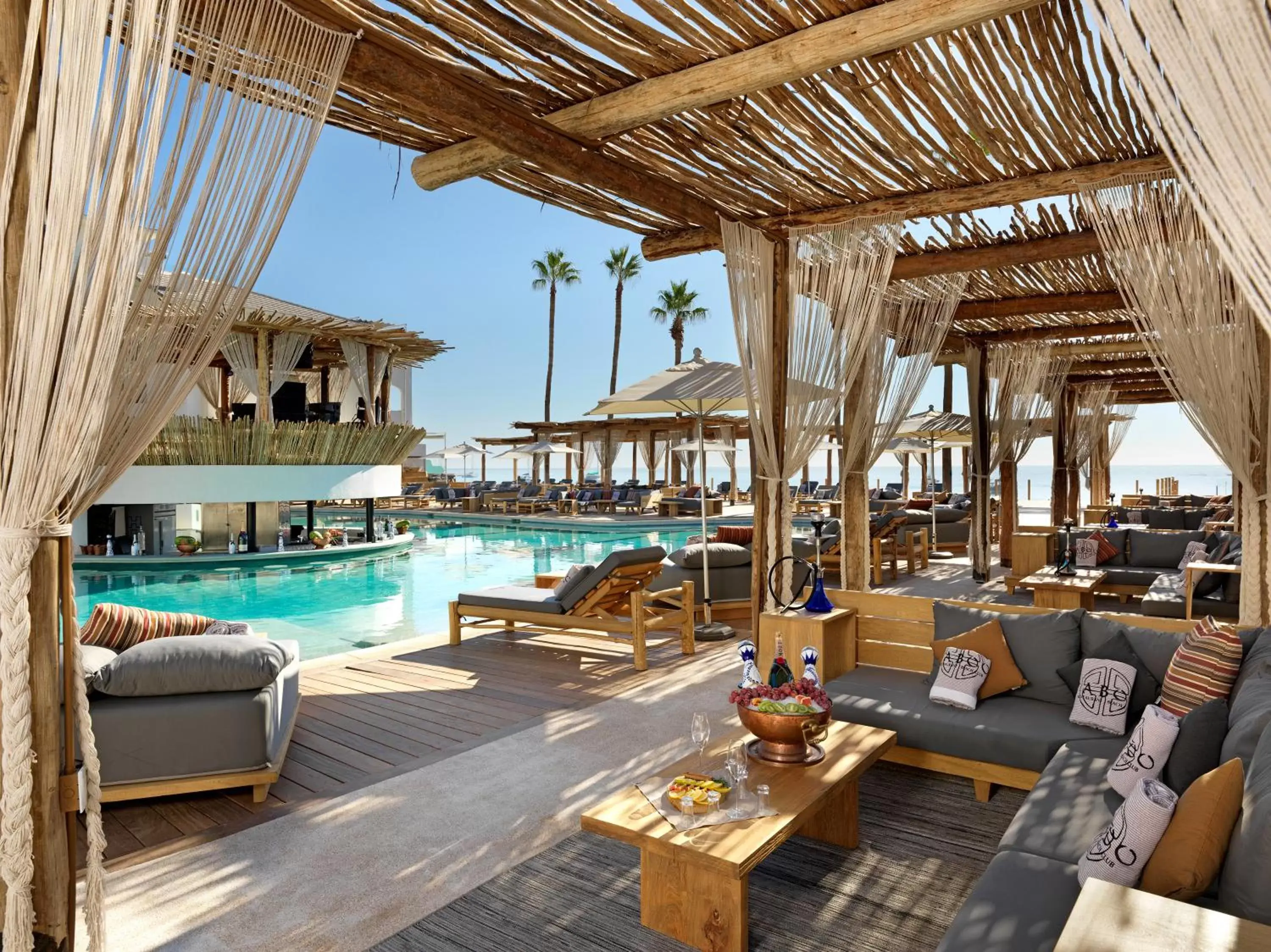 Lounge or bar, Swimming Pool in ME Cabo