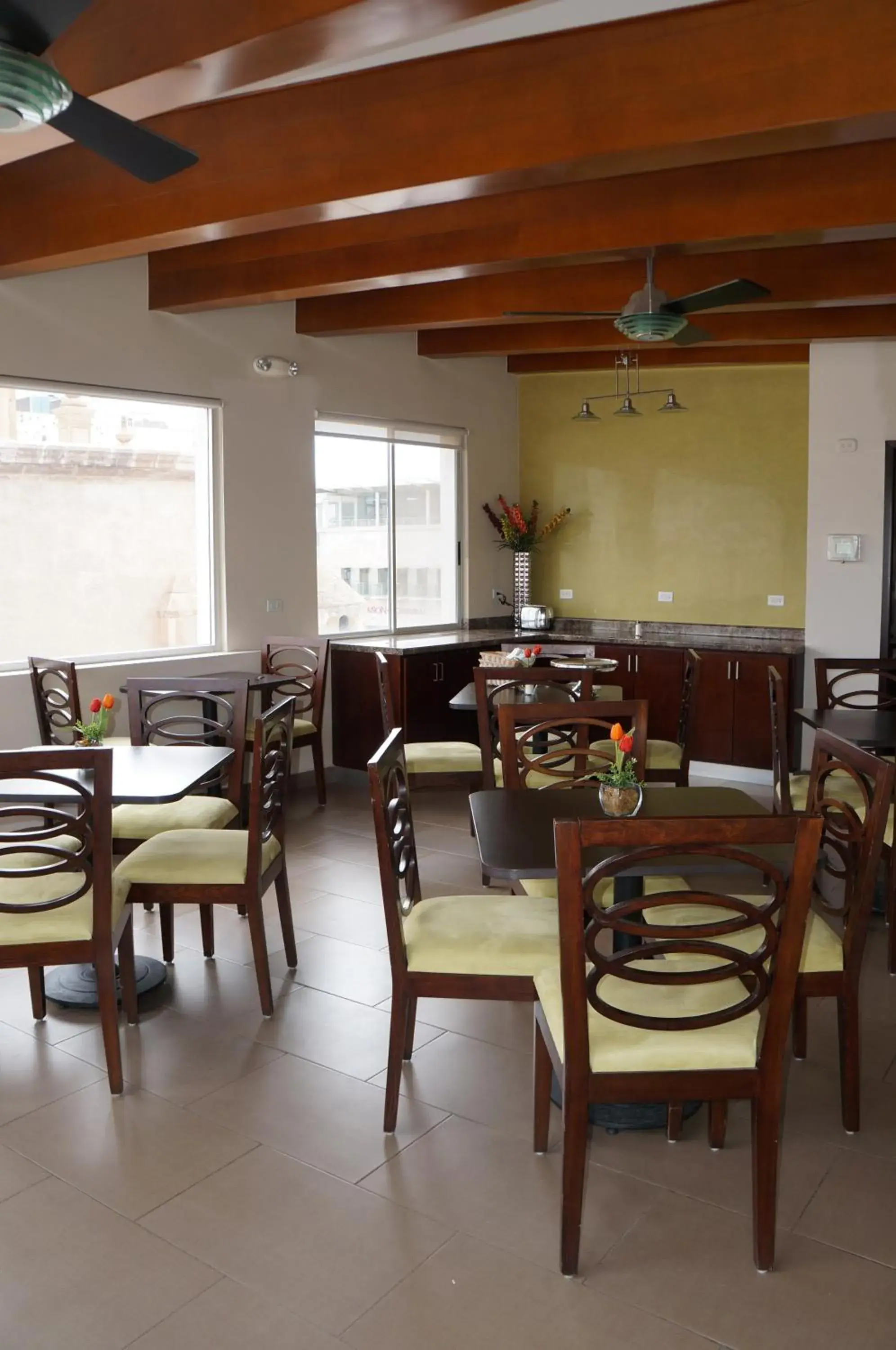 Day, Restaurant/Places to Eat in Hotel Plaza Chihuahua