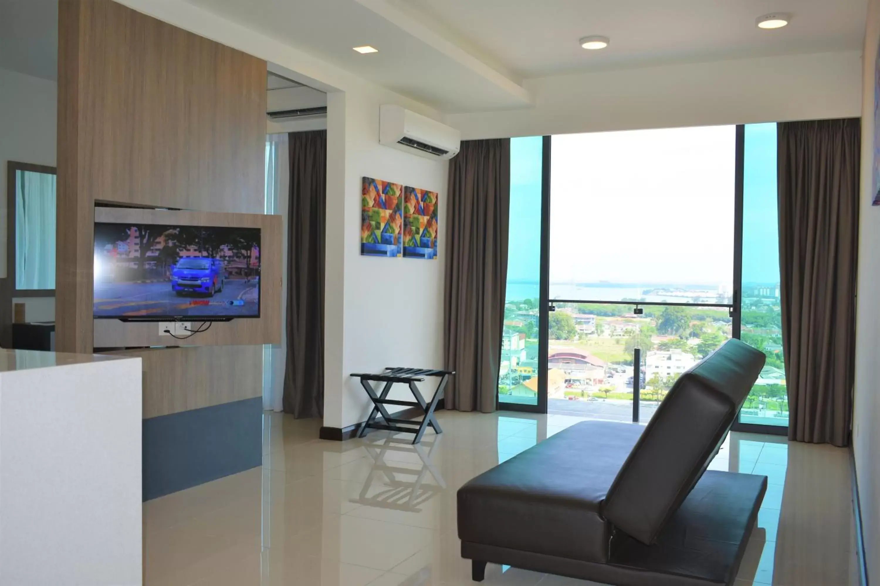 Family, TV/Entertainment Center in D'Wharf Hotel & Serviced Residence