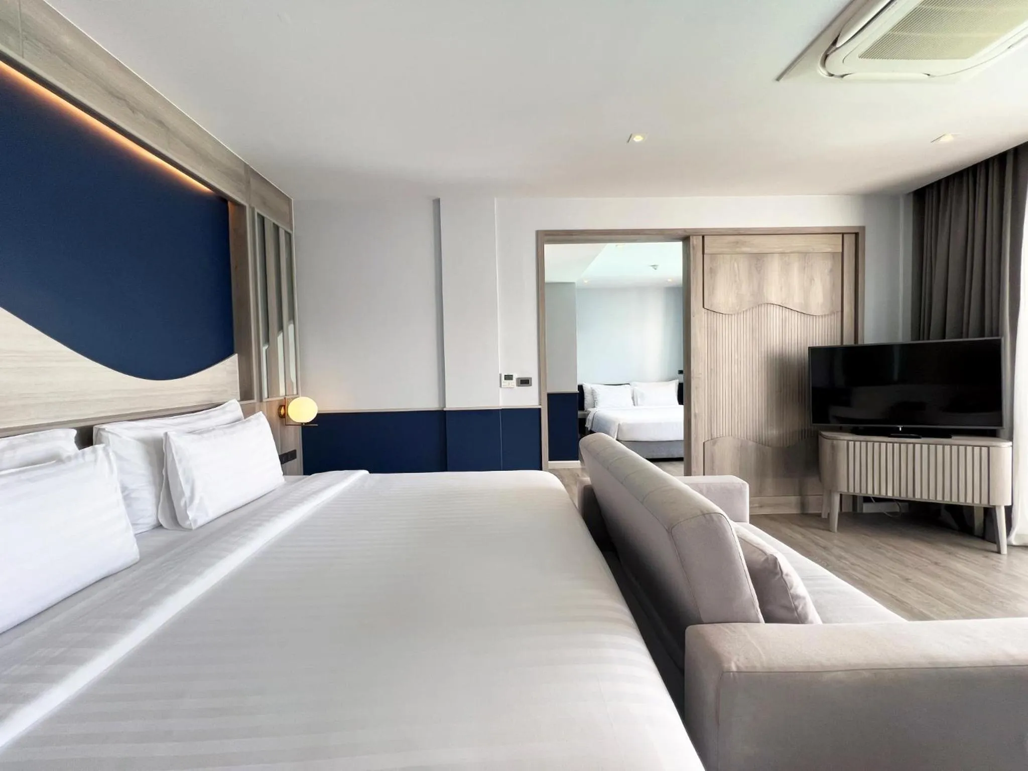 Photo of the whole room, Bed in Seabed Grand Hotel Phuket - SHA Extra Plus