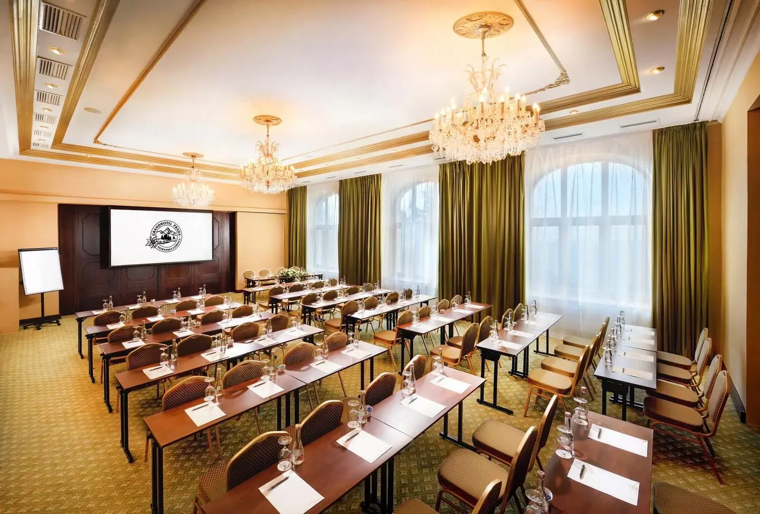 Business facilities in Grand Hotel Praha