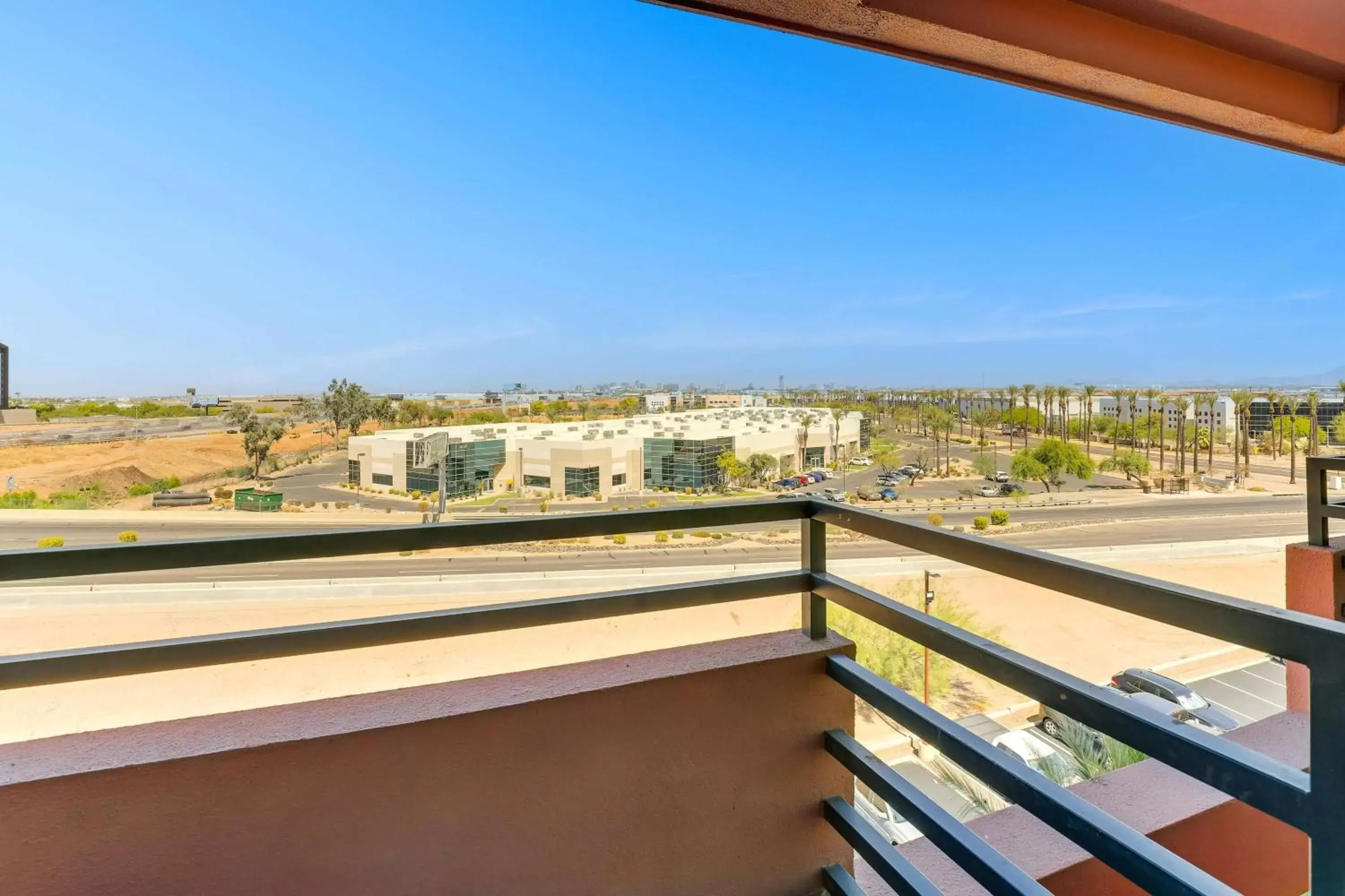 Bedroom, Balcony/Terrace in Drury Inn & Suites Phoenix Airport