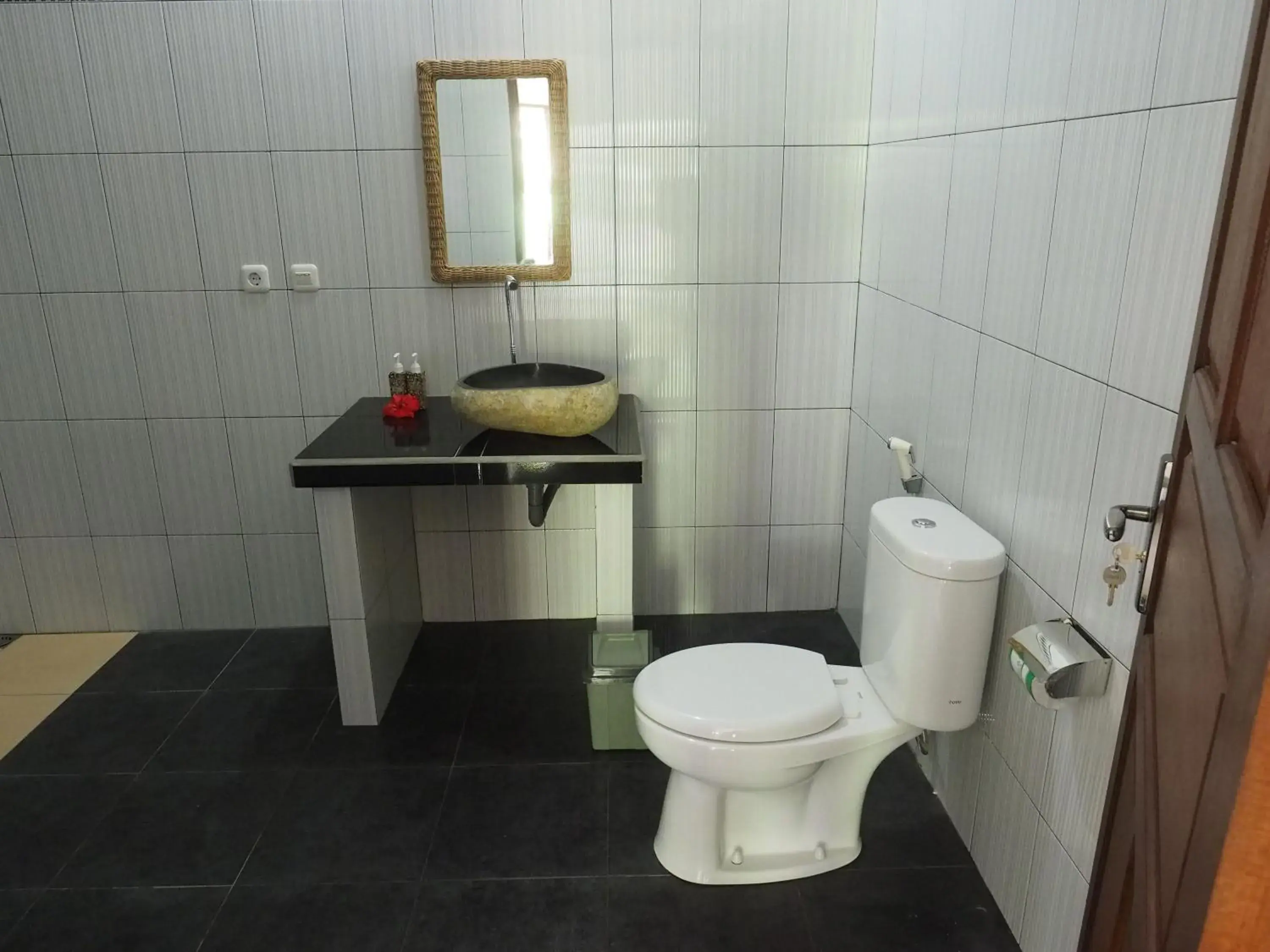 Bathroom in Argasoka Bungalows