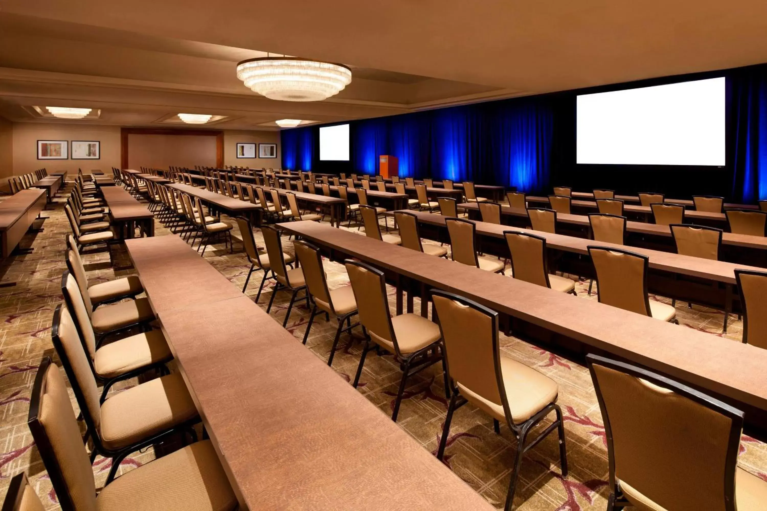 Meeting/conference room in The Westin South Coast Plaza, Costa Mesa