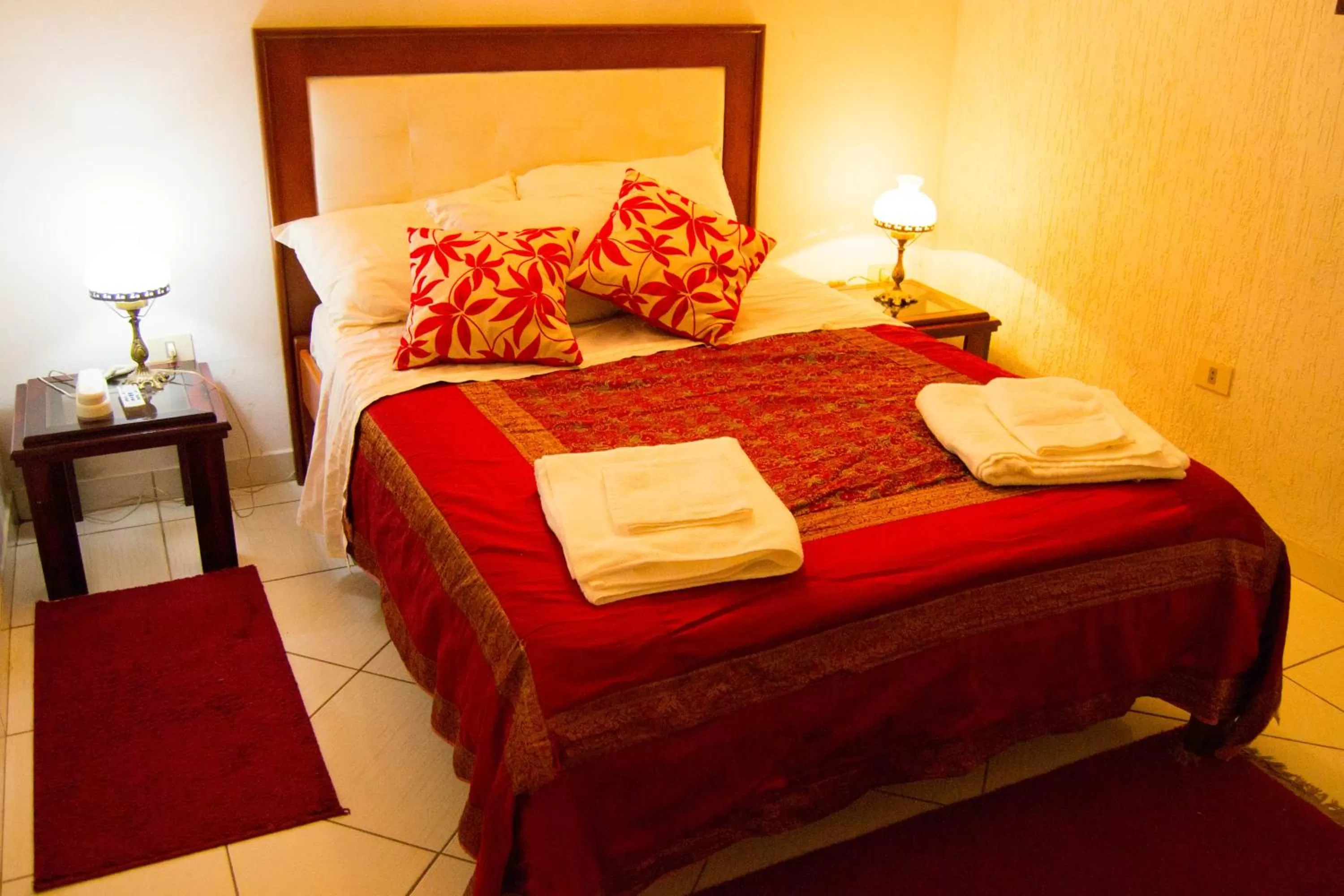 Bedroom, Bed in Hotel & Restaurante Guarania