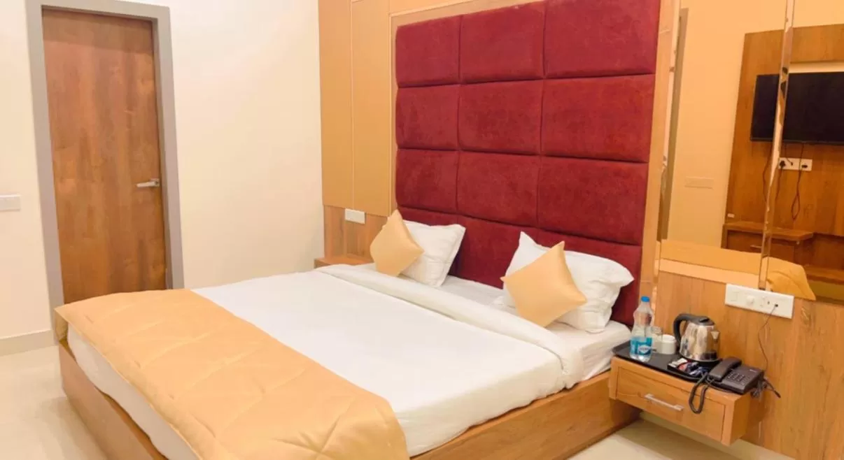 Coffee/tea facilities, Bed in City View With Garden -5 Mins Walk From GOLDEN TEMPLE