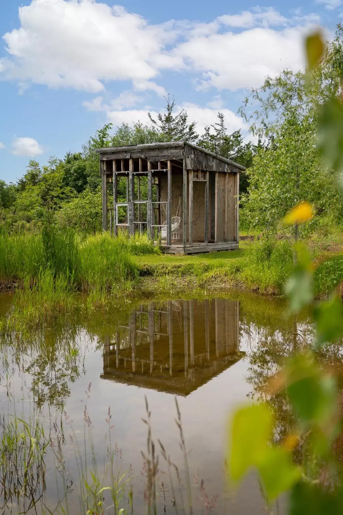 Property Building in Owl's Nest Suites