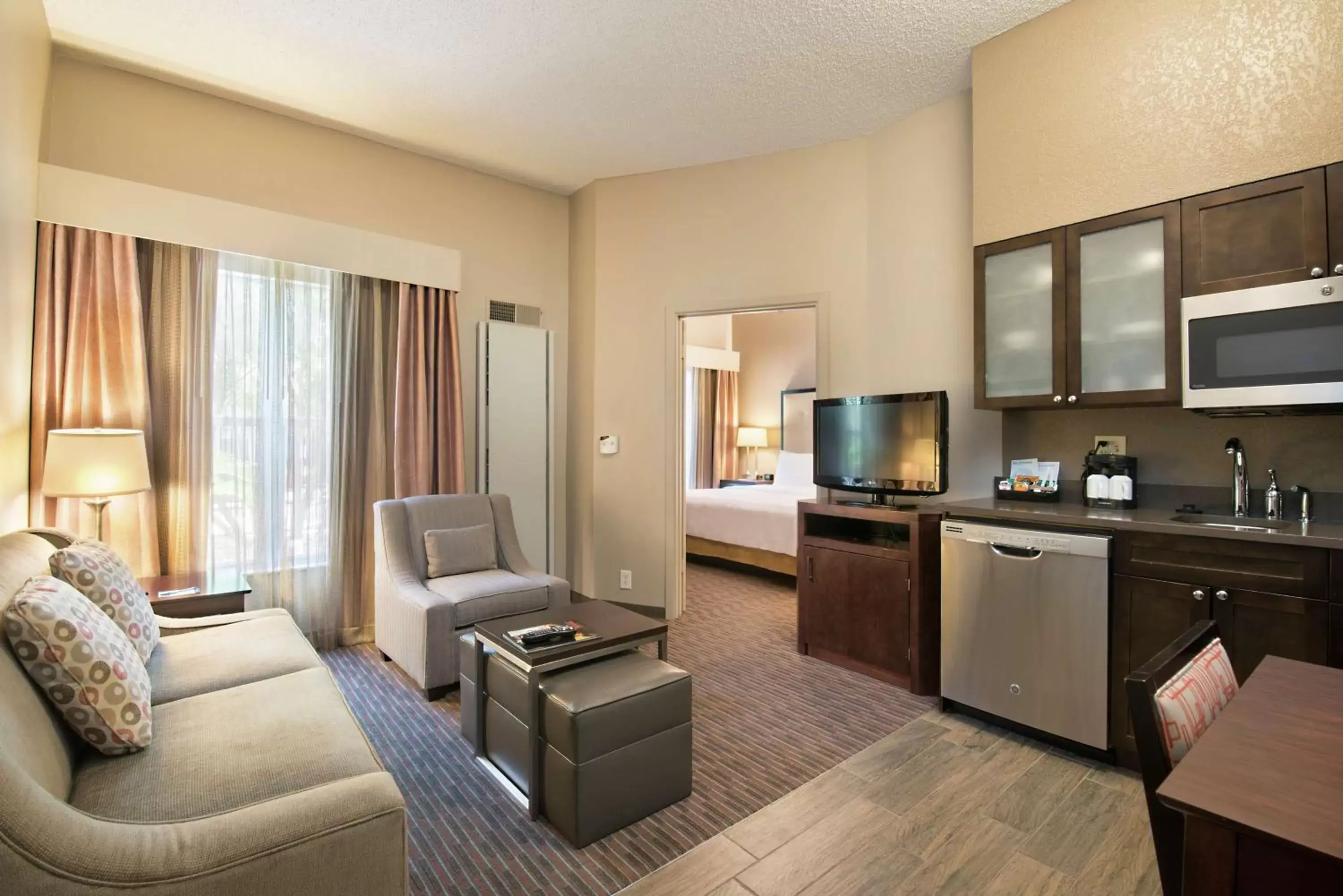 Bedroom, Seating Area in Homewood Suites by Hilton Austin South