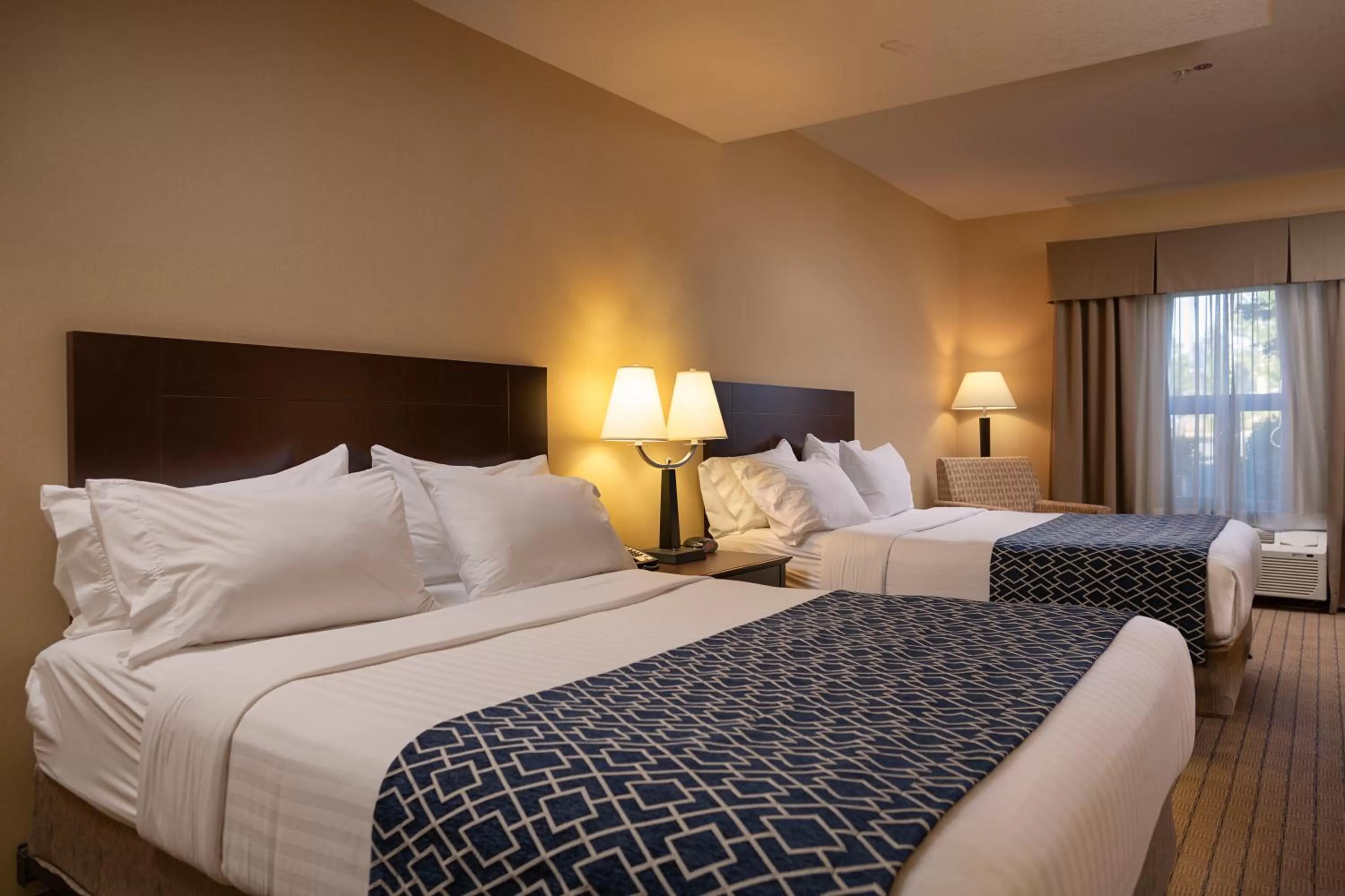 Bed in Bayview Hotel