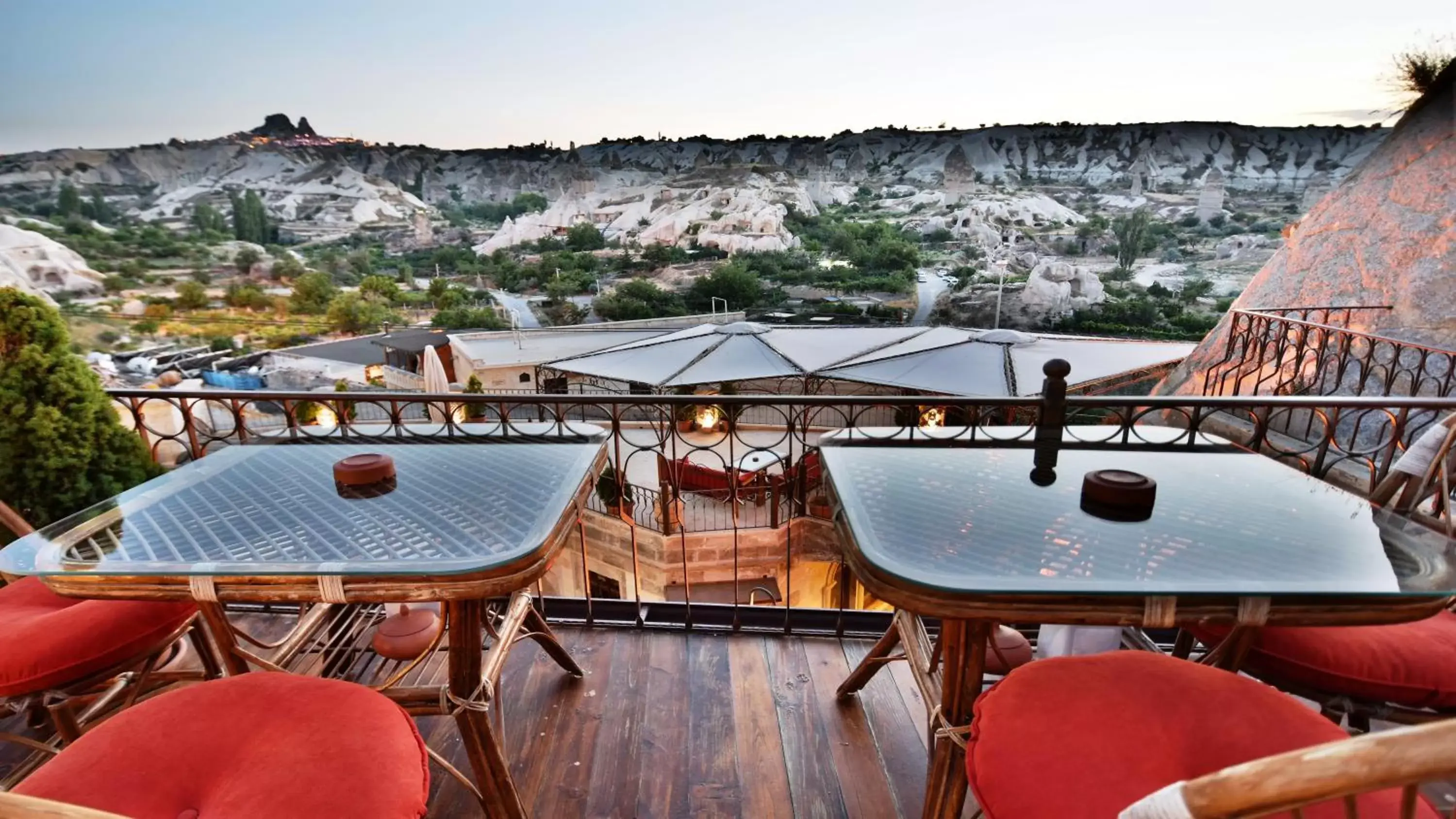 Balcony/Terrace in Harman Cave Hotel