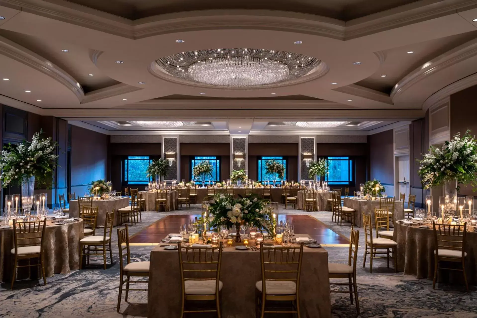 Meeting/conference room, Restaurant/Places to Eat in Four Seasons Hotel Atlanta