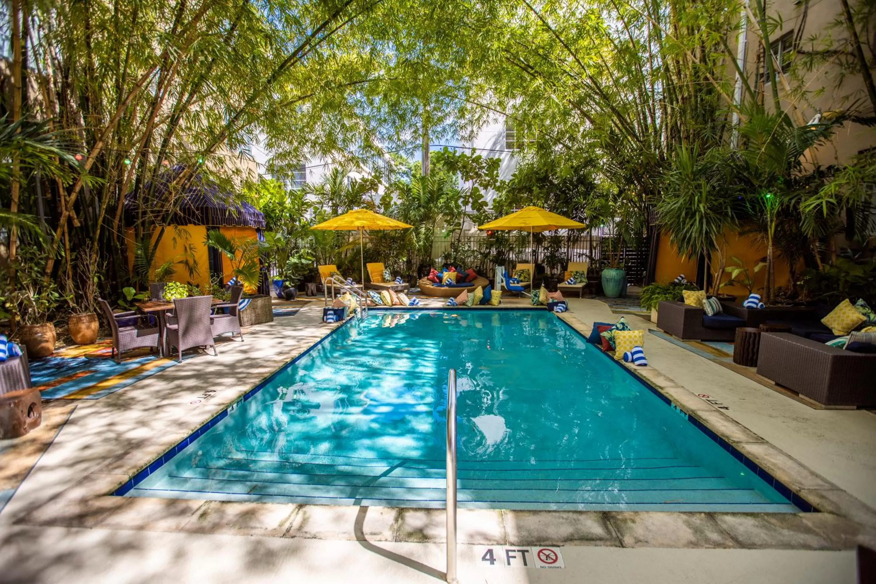Swimming pool in Riviera Suites