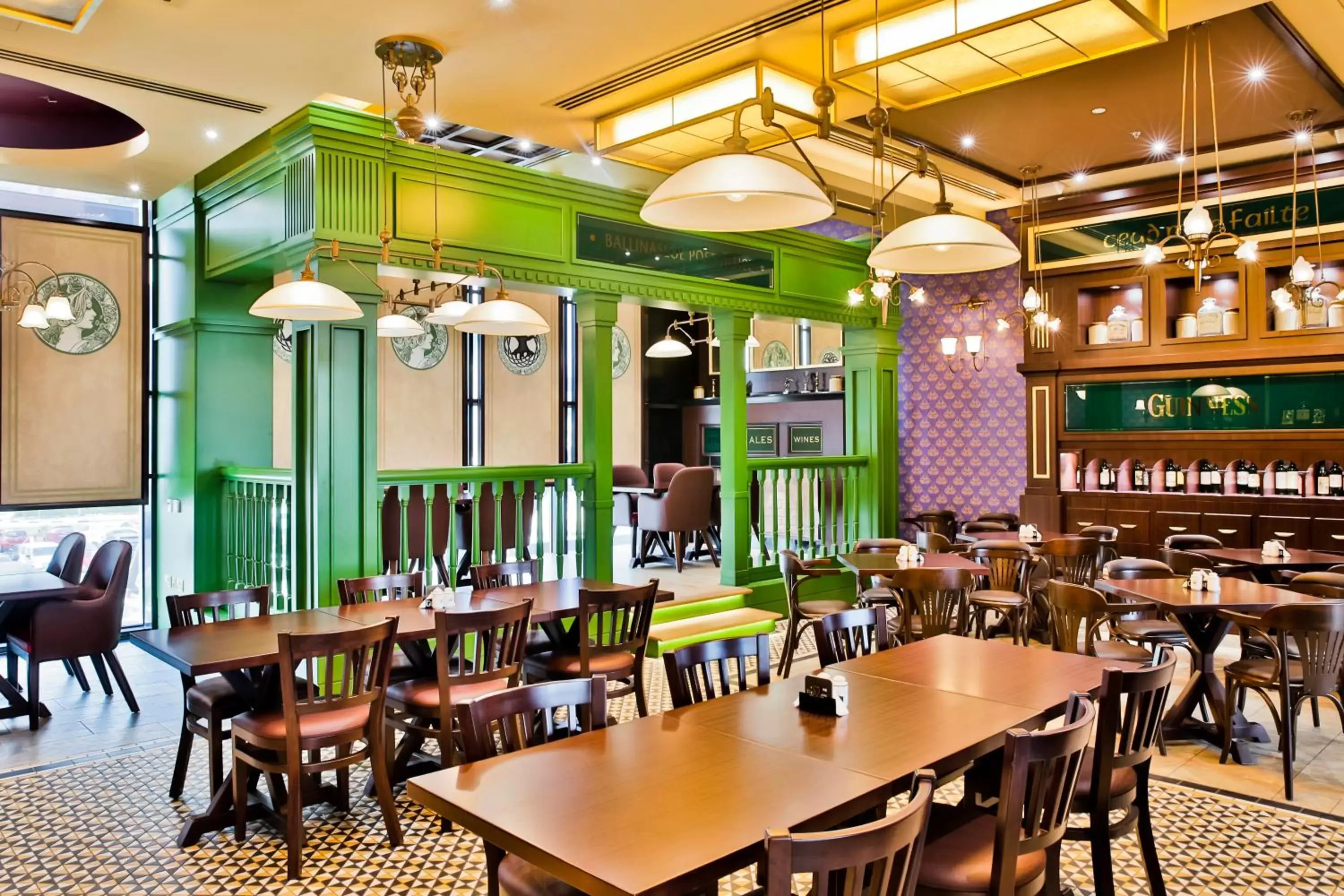 Restaurant/places to eat in Studio One Hotel Restaurant/places to eat in Studio One Hotel