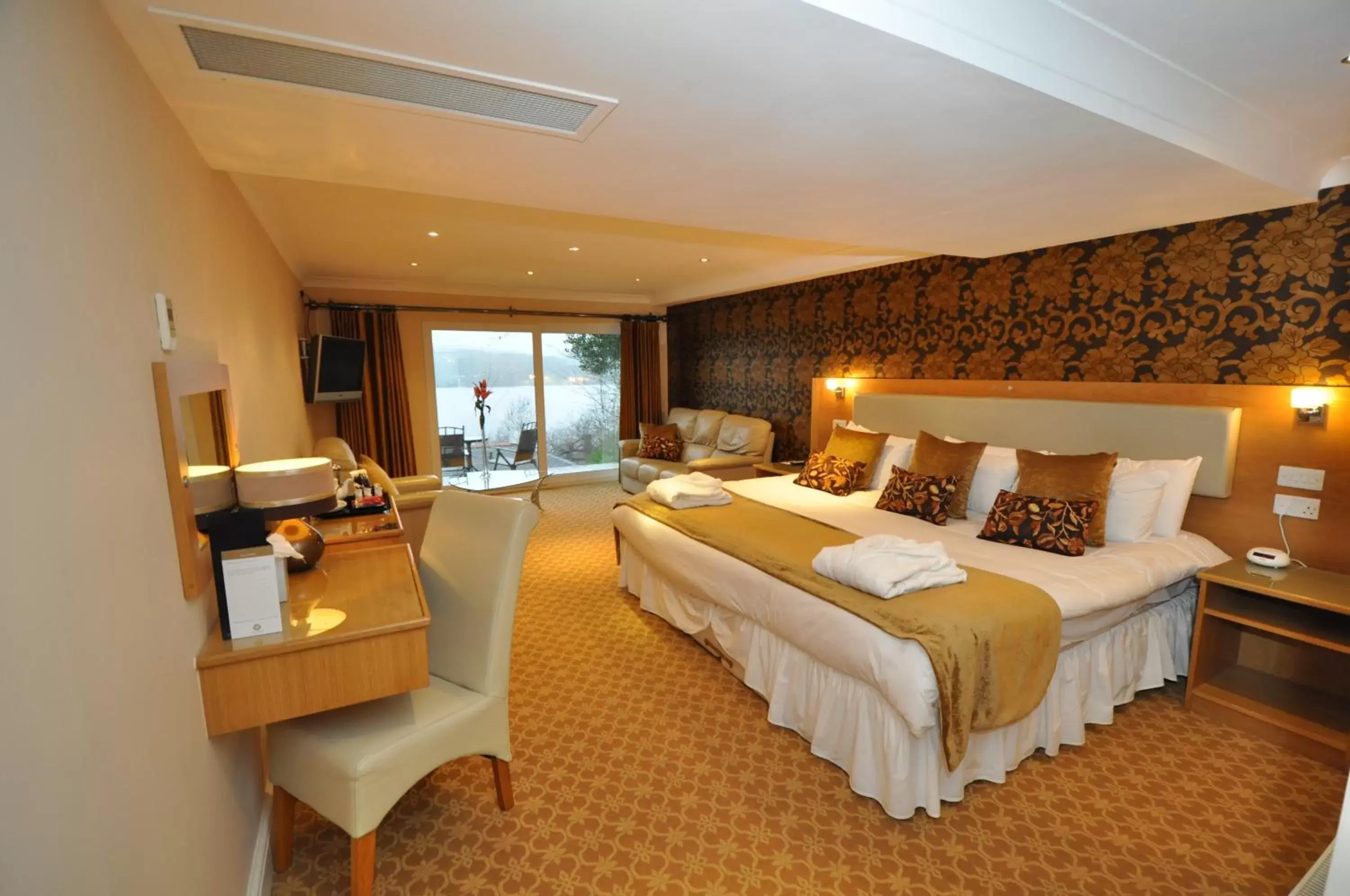 Bedroom, Bed in Beech Hill Hotel & Spa