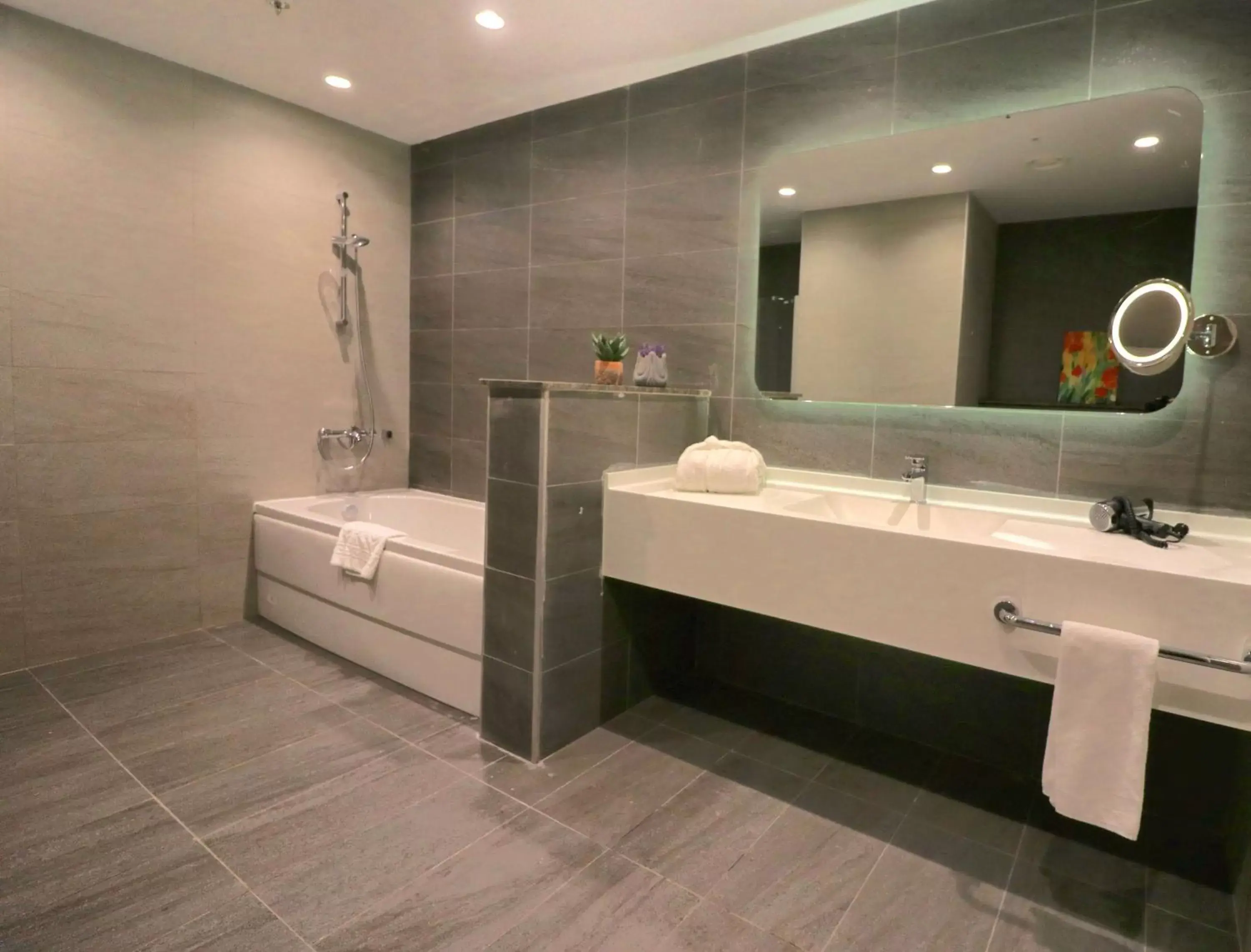 Bathroom in DoubleTree by Hilton Ankara Incek