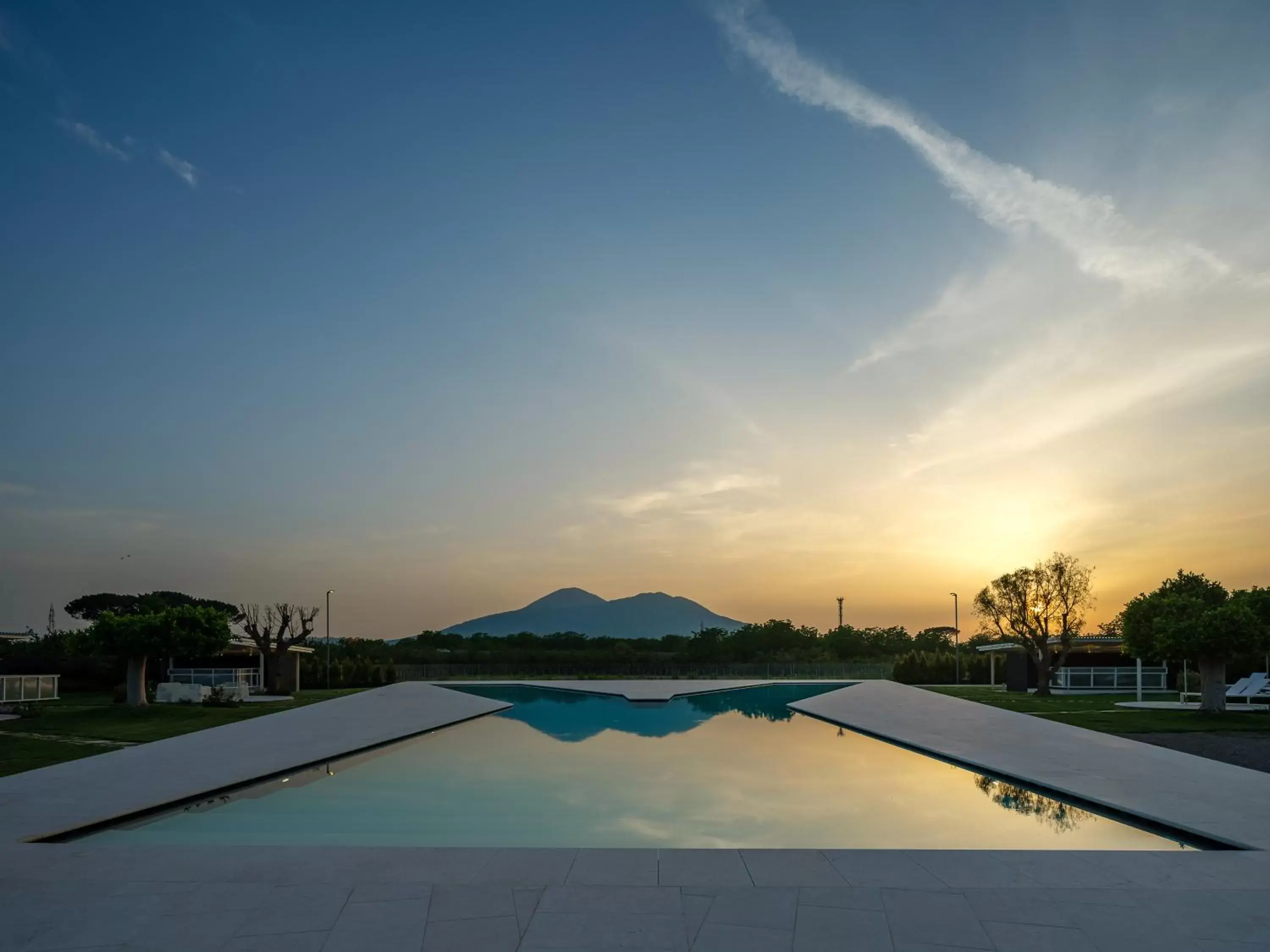 Day, Swimming Pool in Secret Garden