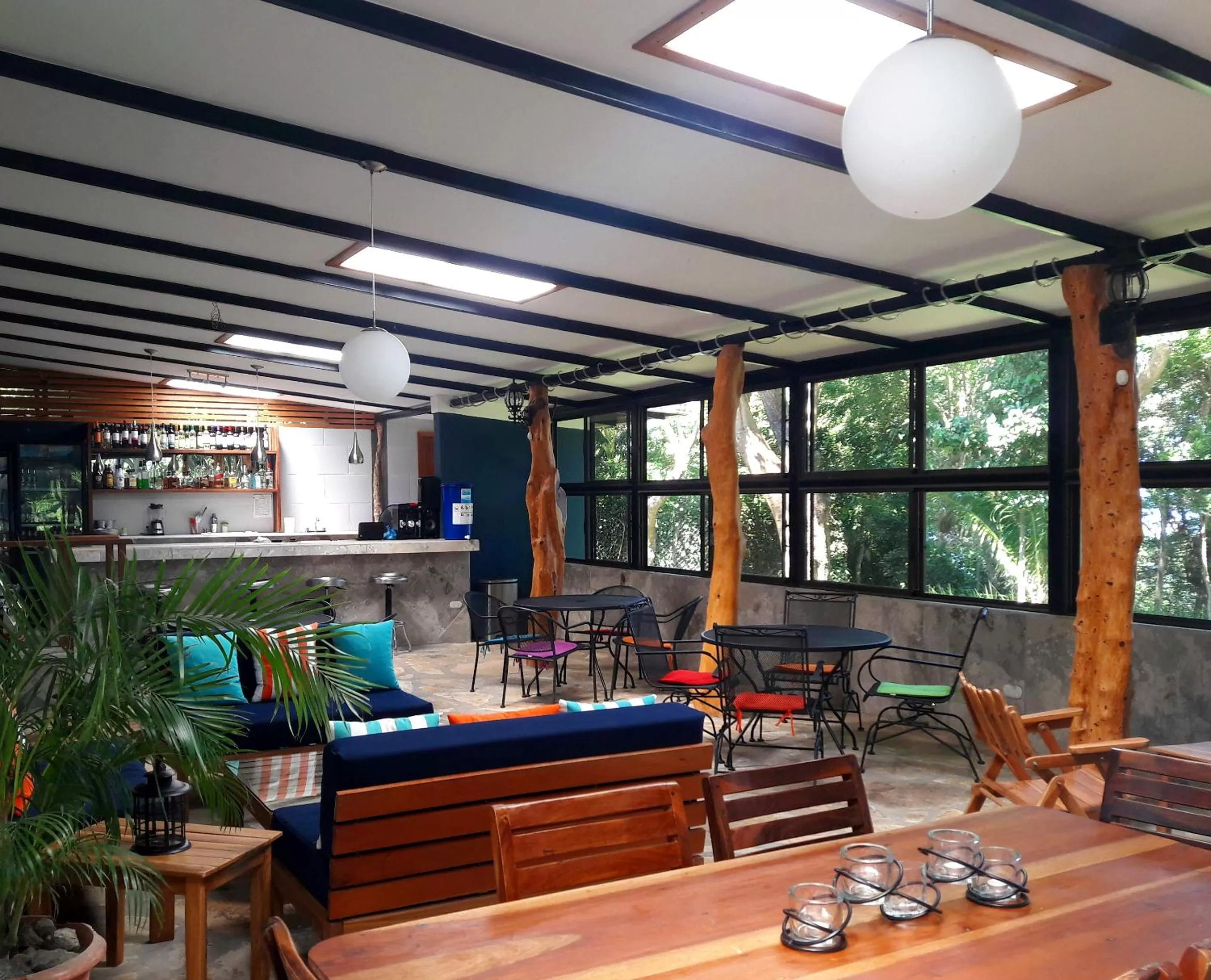 Lounge or bar in Xalli Beach Hotel