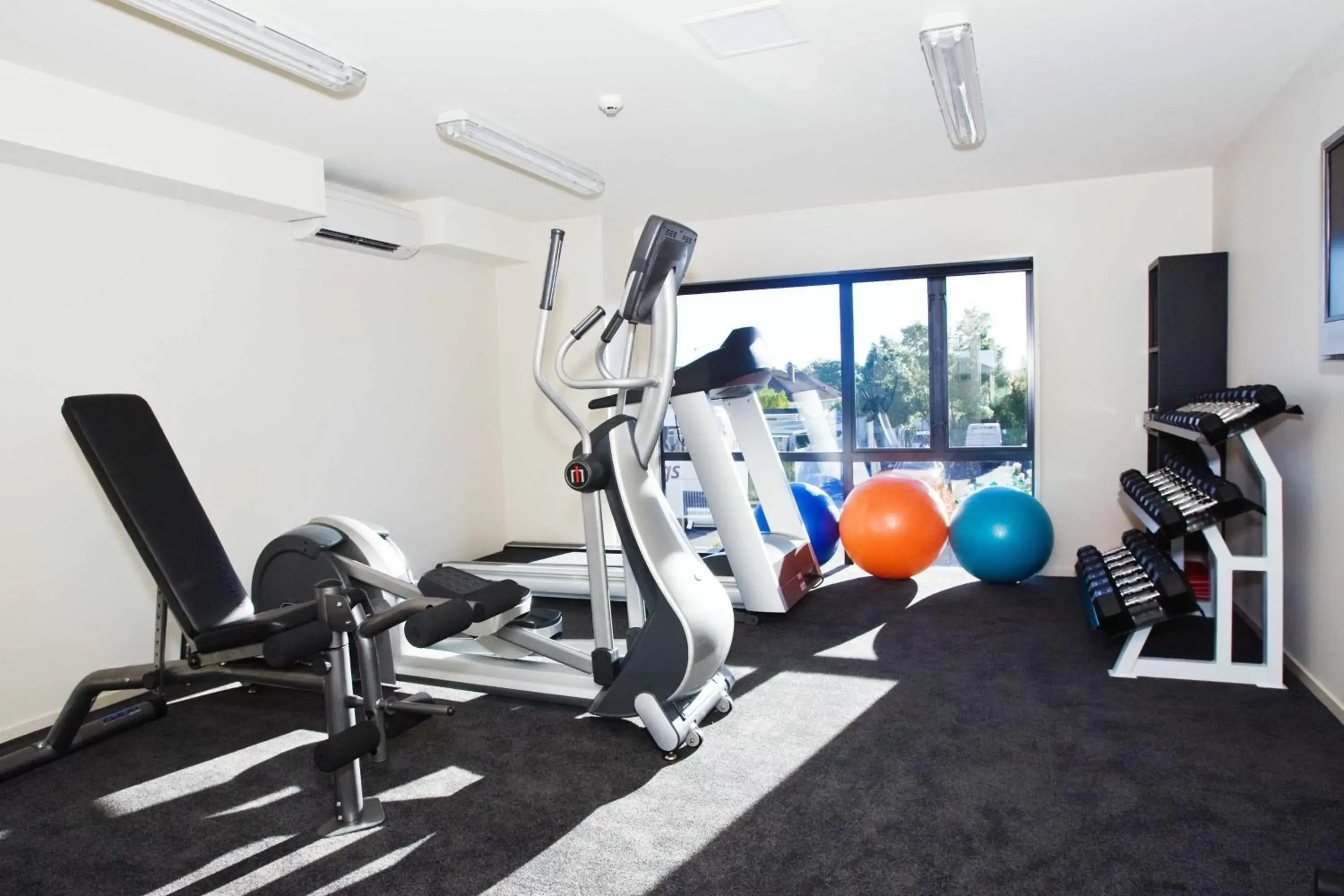 Fitness centre/facilities, Fitness Center/Facilities in Chateau Marlborough Hotel