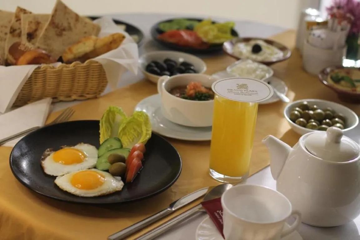 Breakfast in Grand Plaza Hotel - Dhabab Riyadh