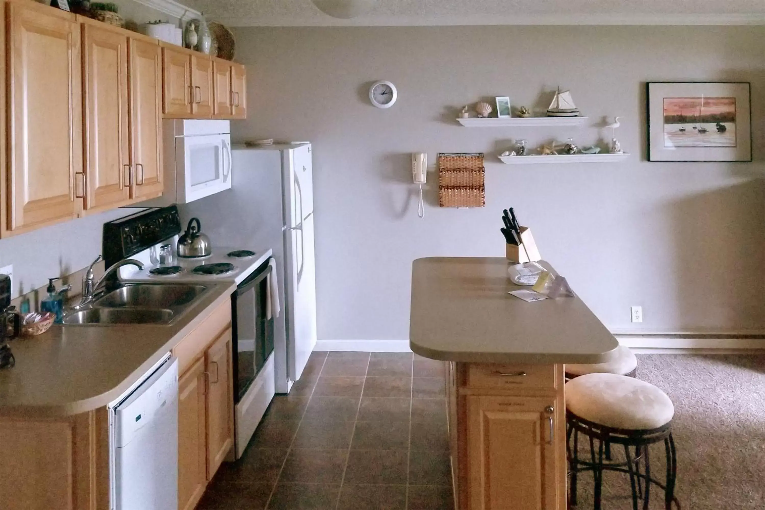 Kitchen or kitchenette, Kitchen/Kitchenette in Ocean Terrace Condominiums