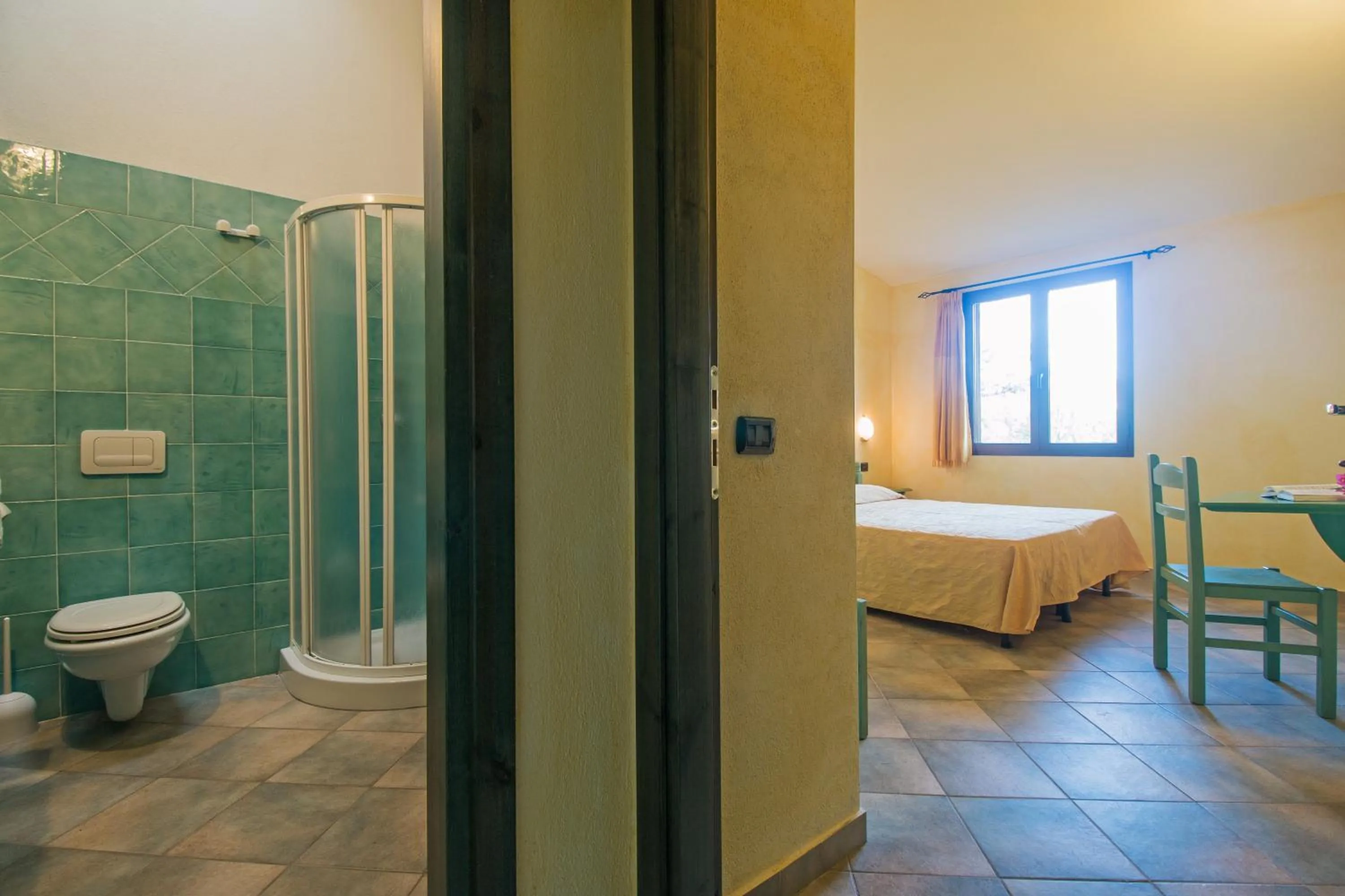 Bathroom, Bed in Albergo Residenziale Gli Ontani