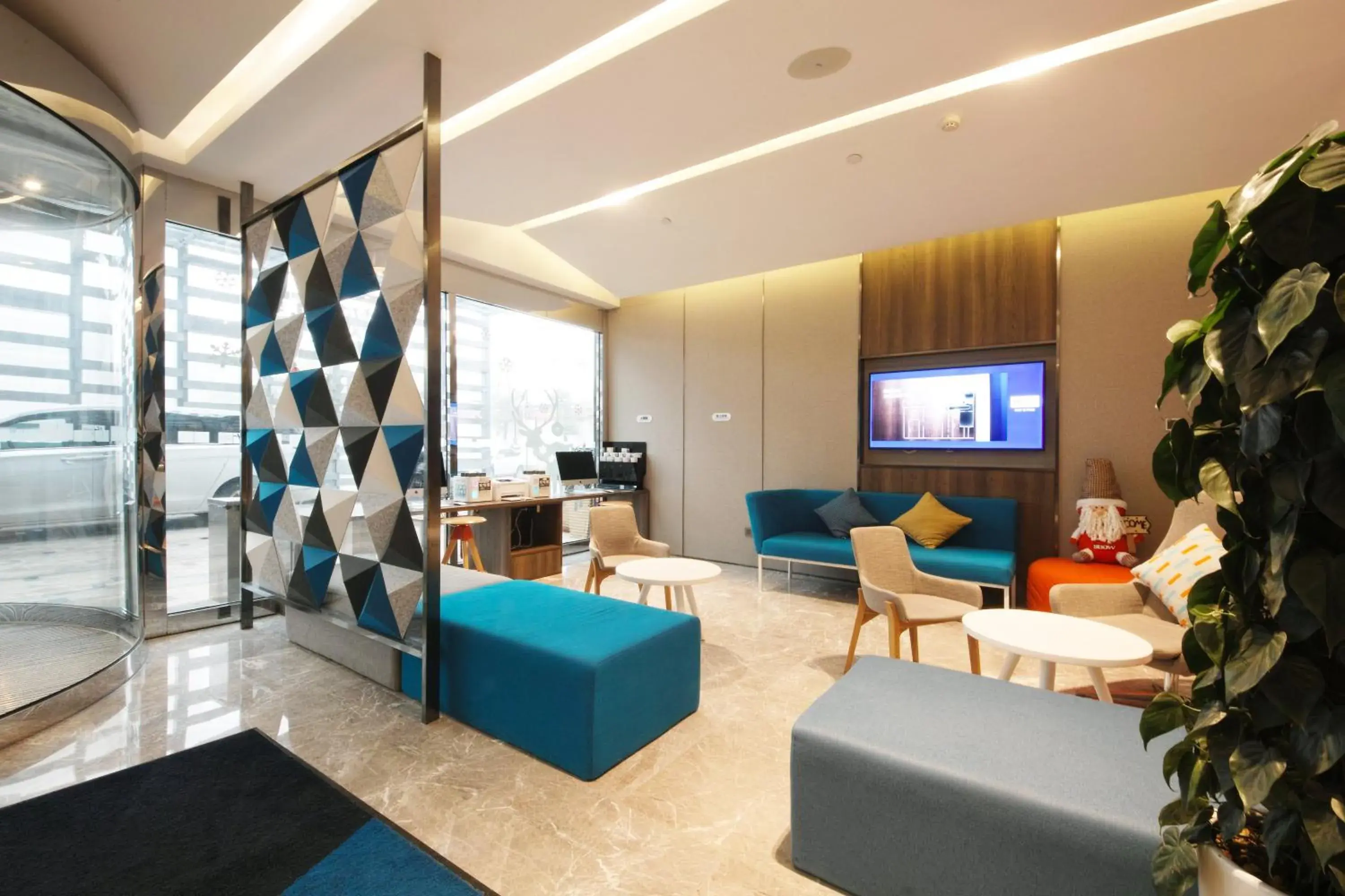 Property building, Seating Area in Holiday Inn Express Hefei Shushan, an IHG Hotel