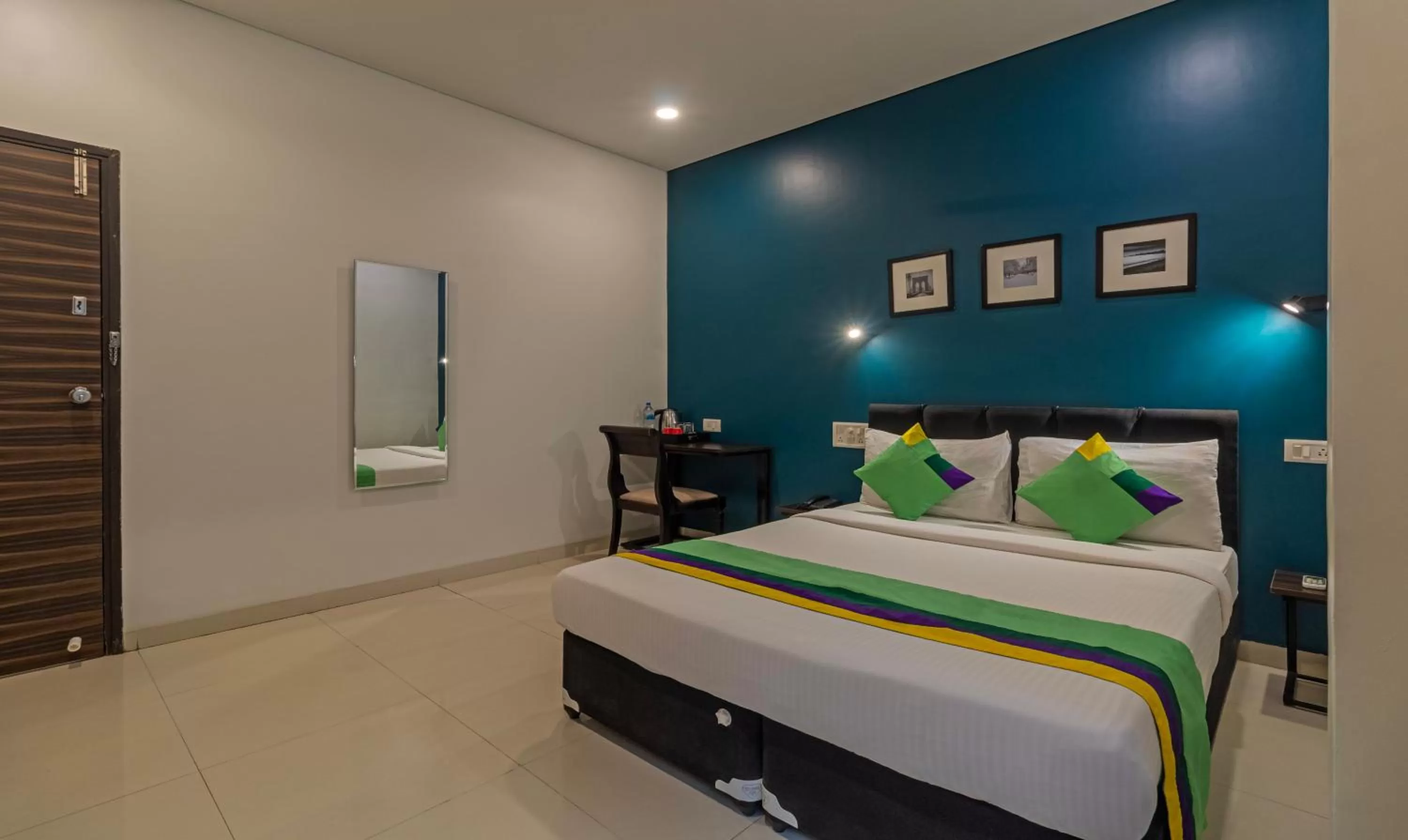 Bedroom, Bed in Treebo Tulip Comfort