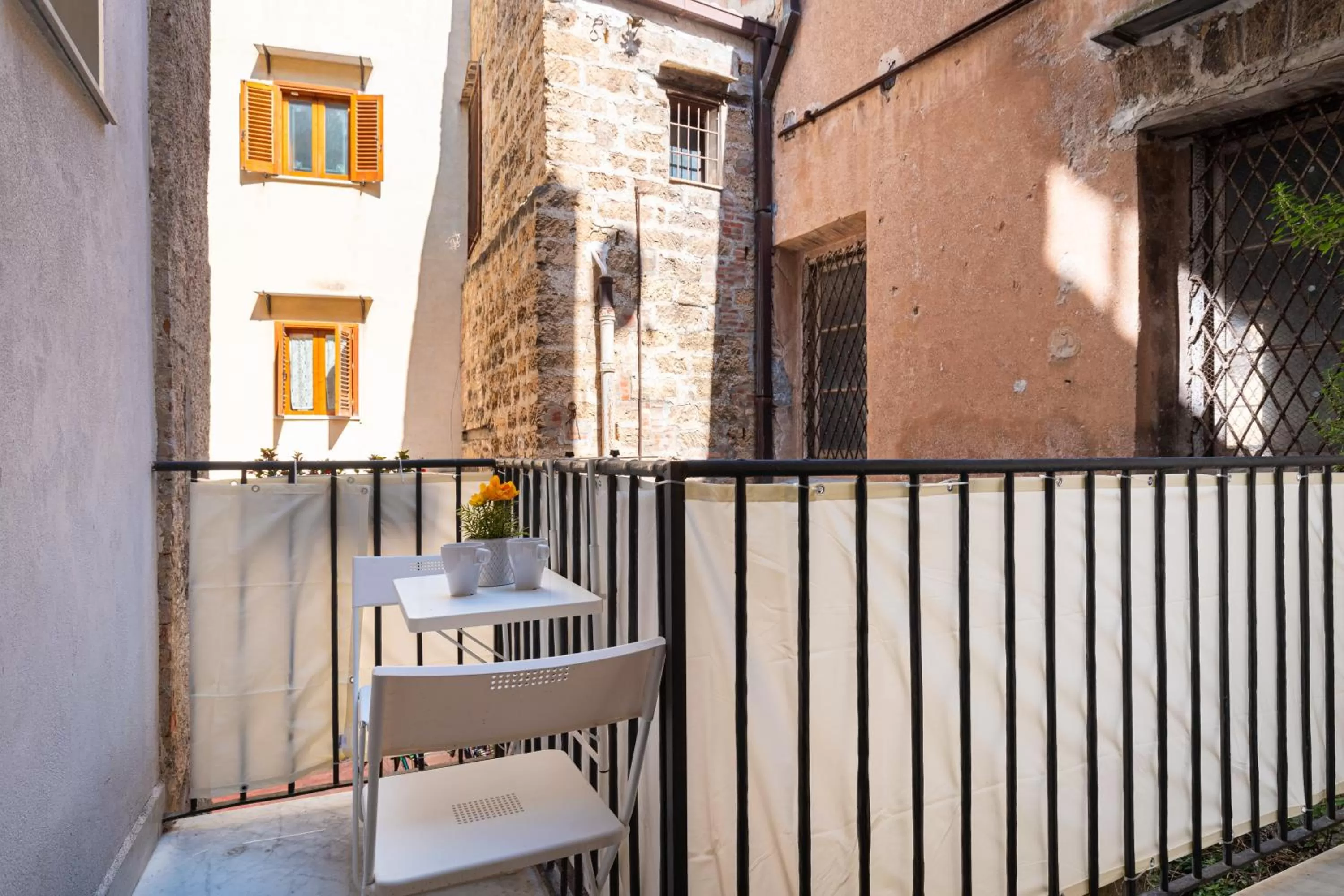 Balcony/Terrace in Open Sicily Residence - Central Apartments Near Quattro Canti