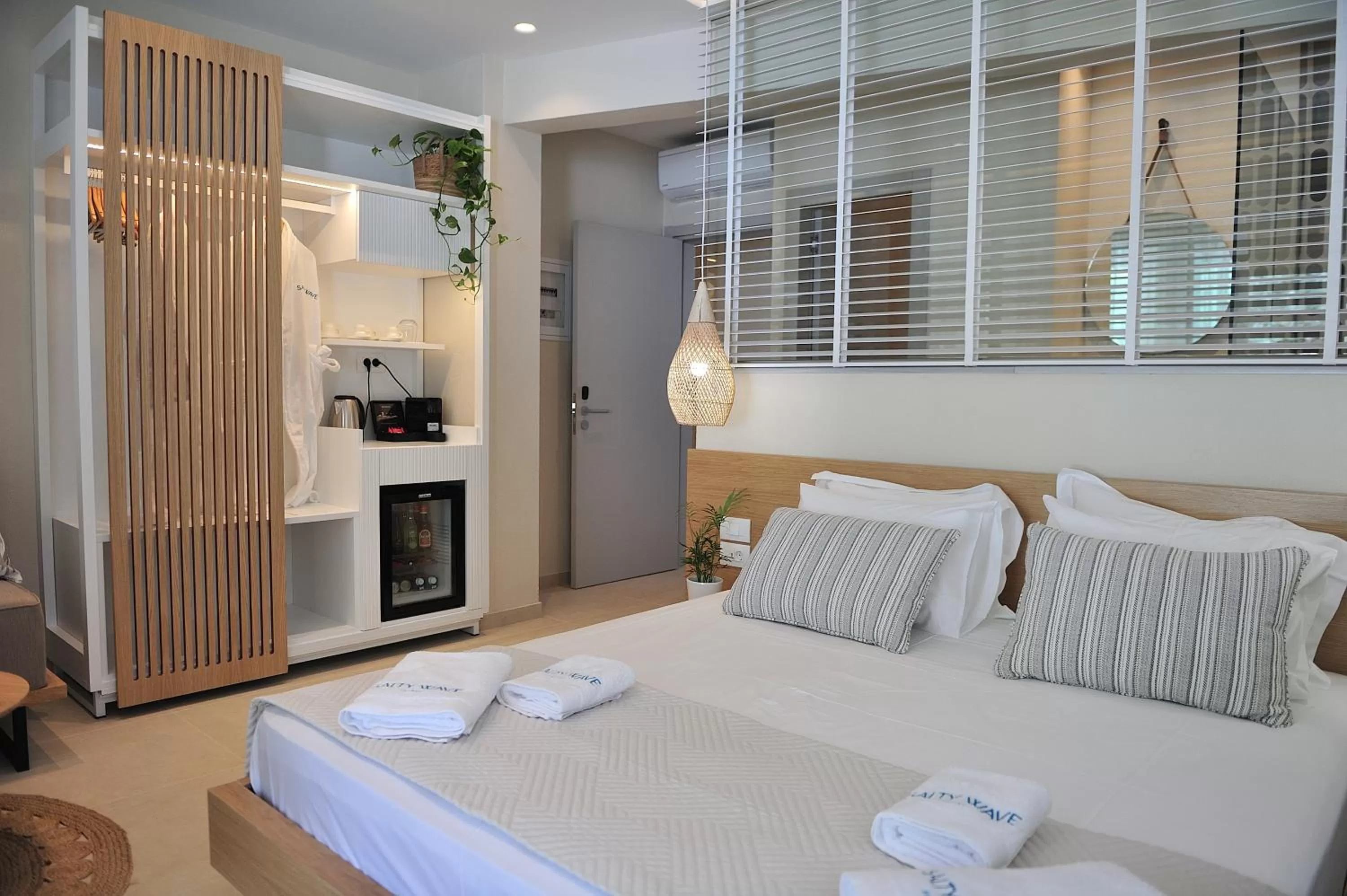 Bed in Salty Wave Suites