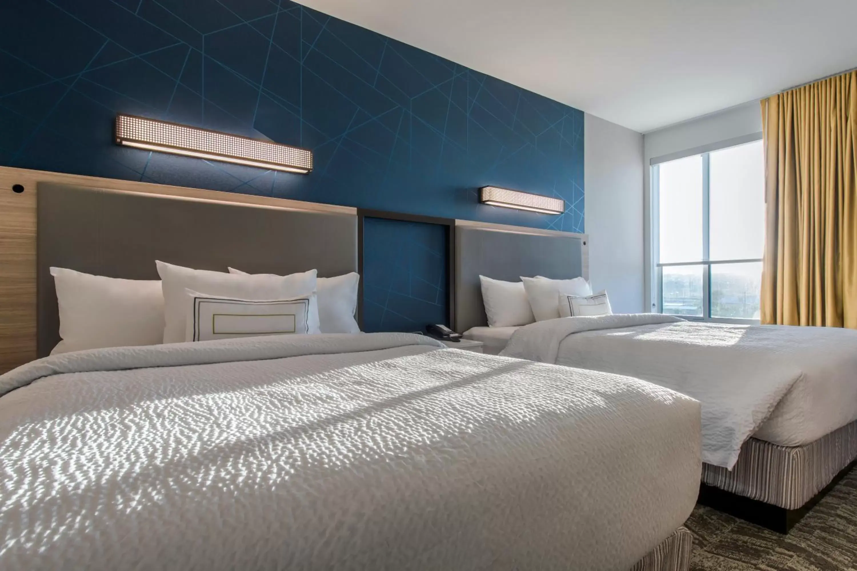 Bedroom, Bed in SpringHill Suites by Marriott Gallup
