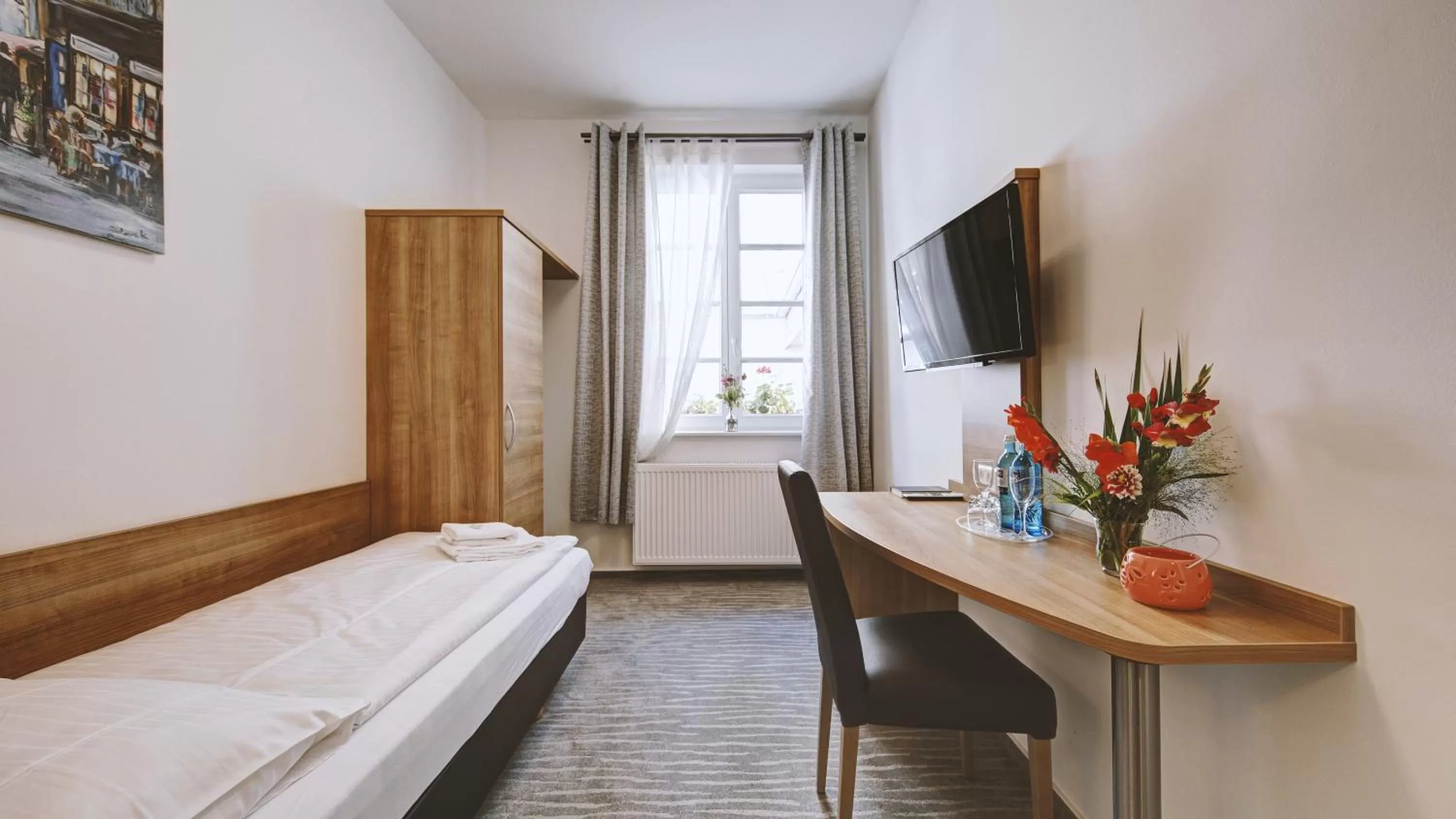 TV and multimedia, Bed in Boutique-Hotel Kronenstuben