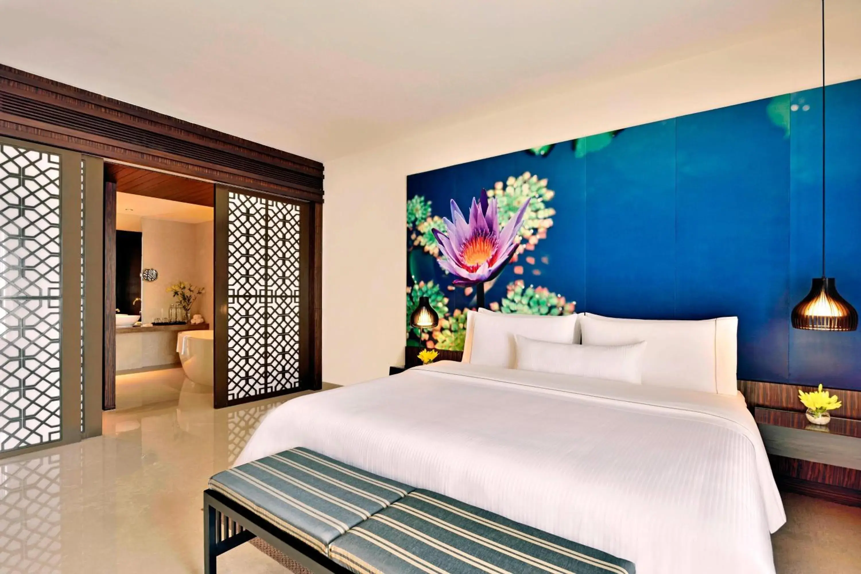 Bedroom, Bed in The Westin Hyderabad Mindspace